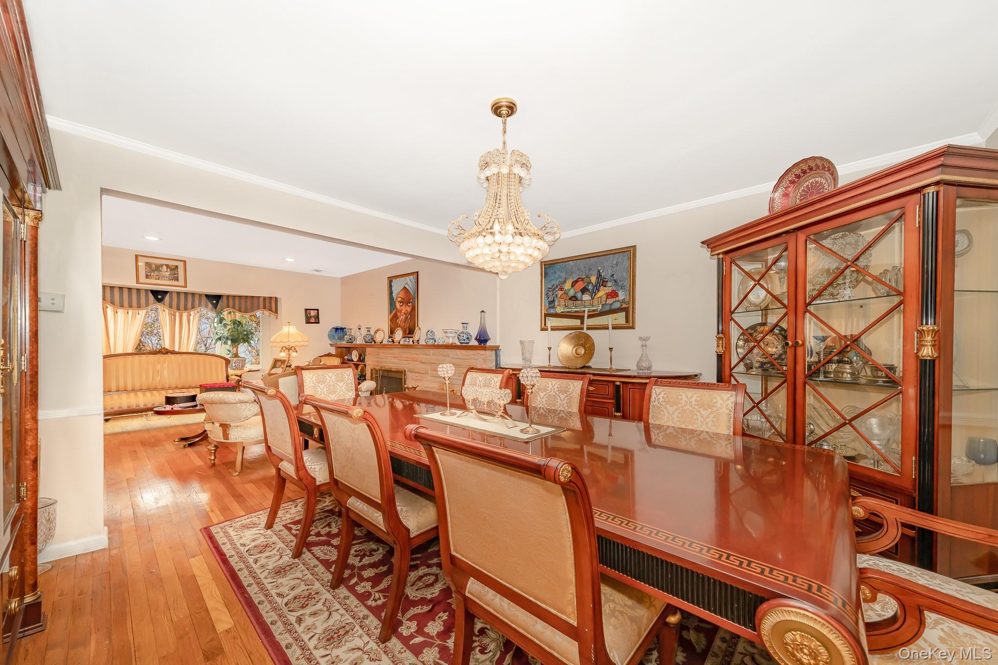 #4 photo, 824 Lawrence Court, West Hempstead , NY 11552