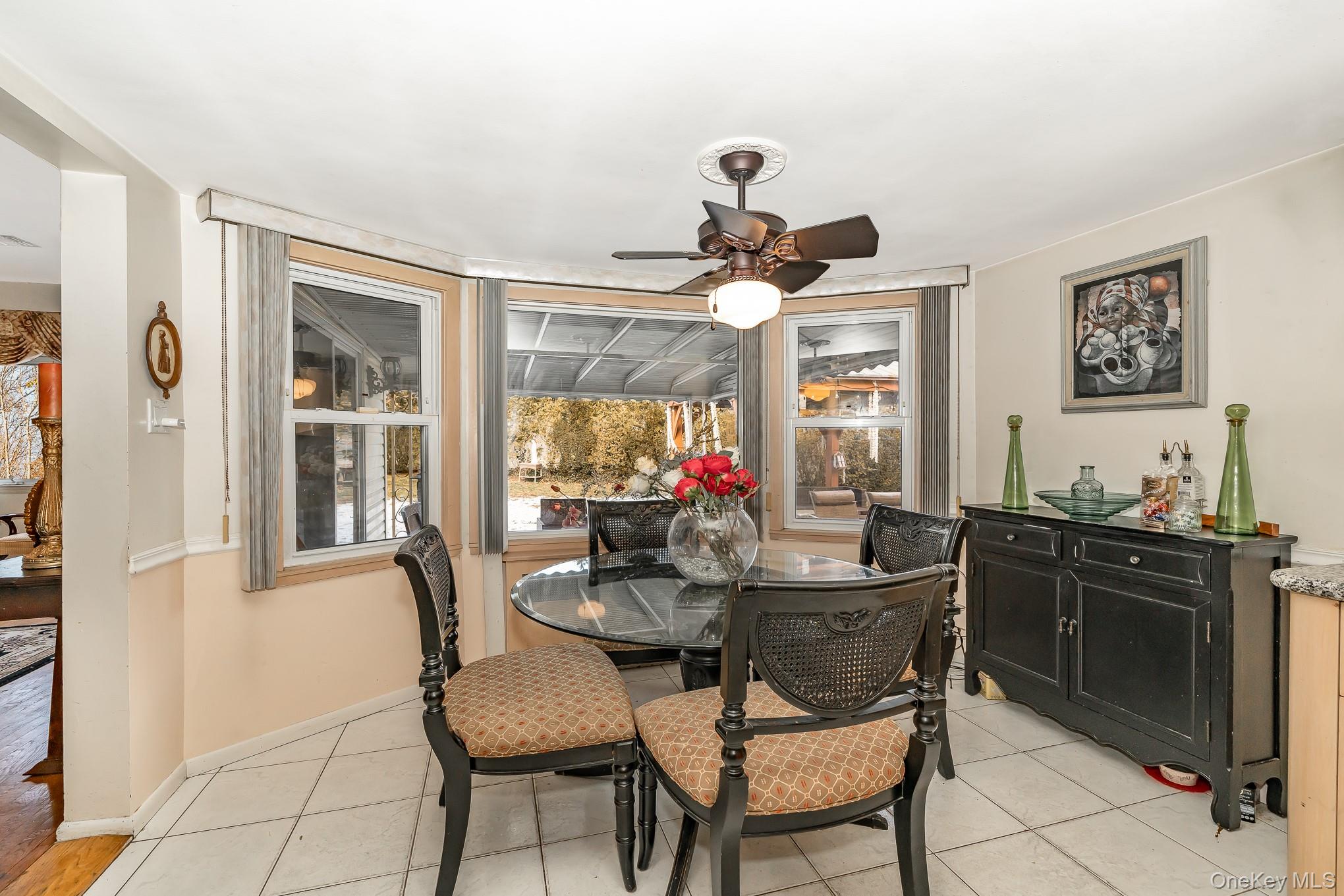 #7 photo, 824 Lawrence Court, West Hempstead , NY 11552