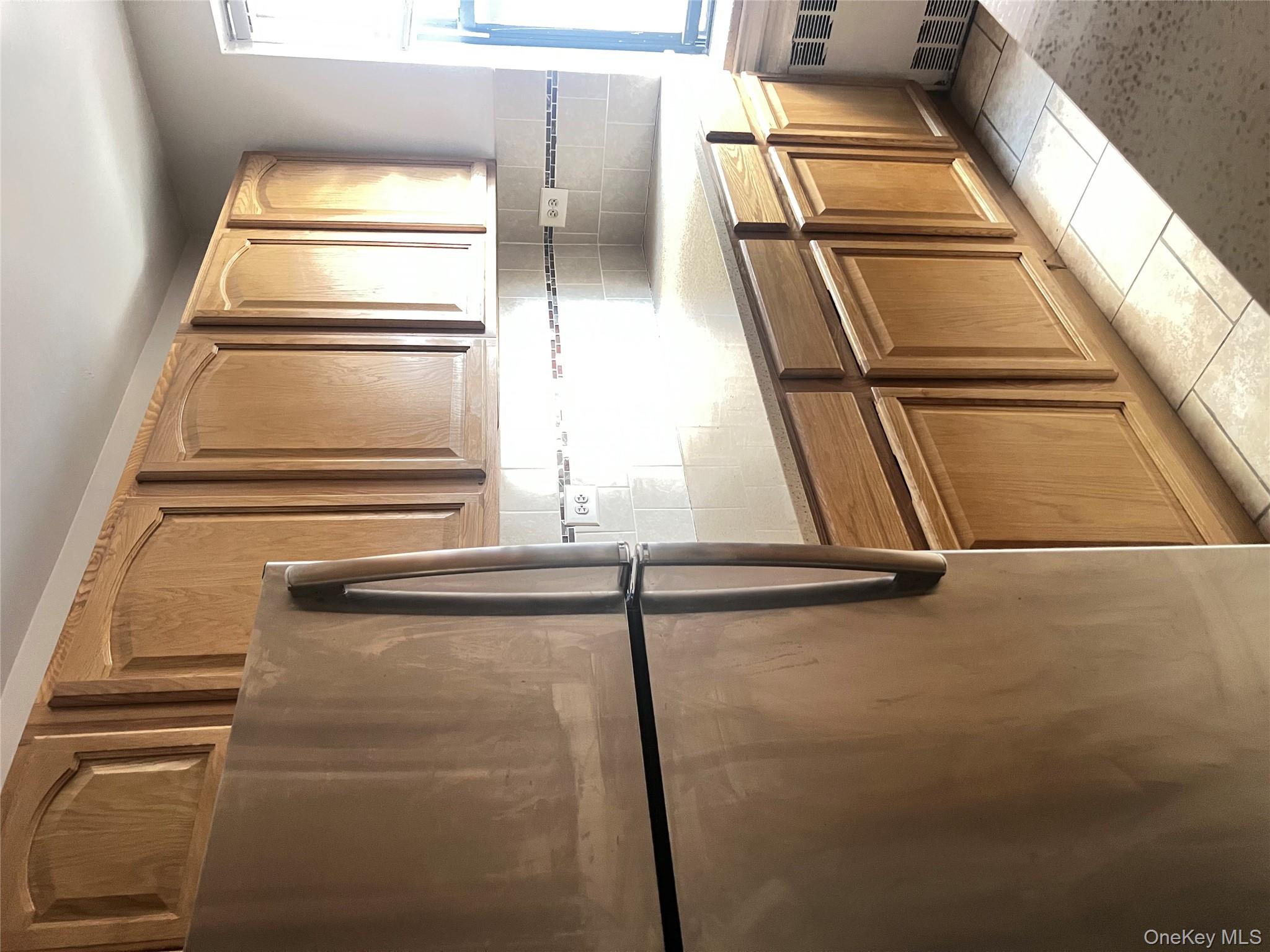 #2 photo, 3260 Netherland Avenue, Бронкс ‖ Bronx , NY 10463