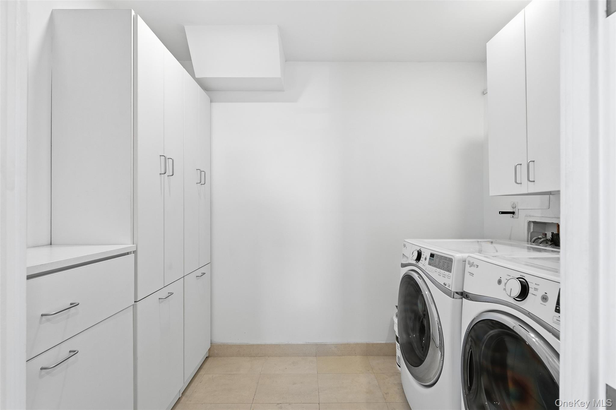 #18 photo, 3220 Arlington Avenue, Bronx , NY 10463