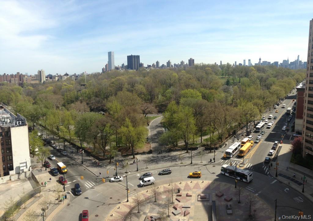 #1 photo, 301 W 110th Street, New York (Manhattan) , NY 10026