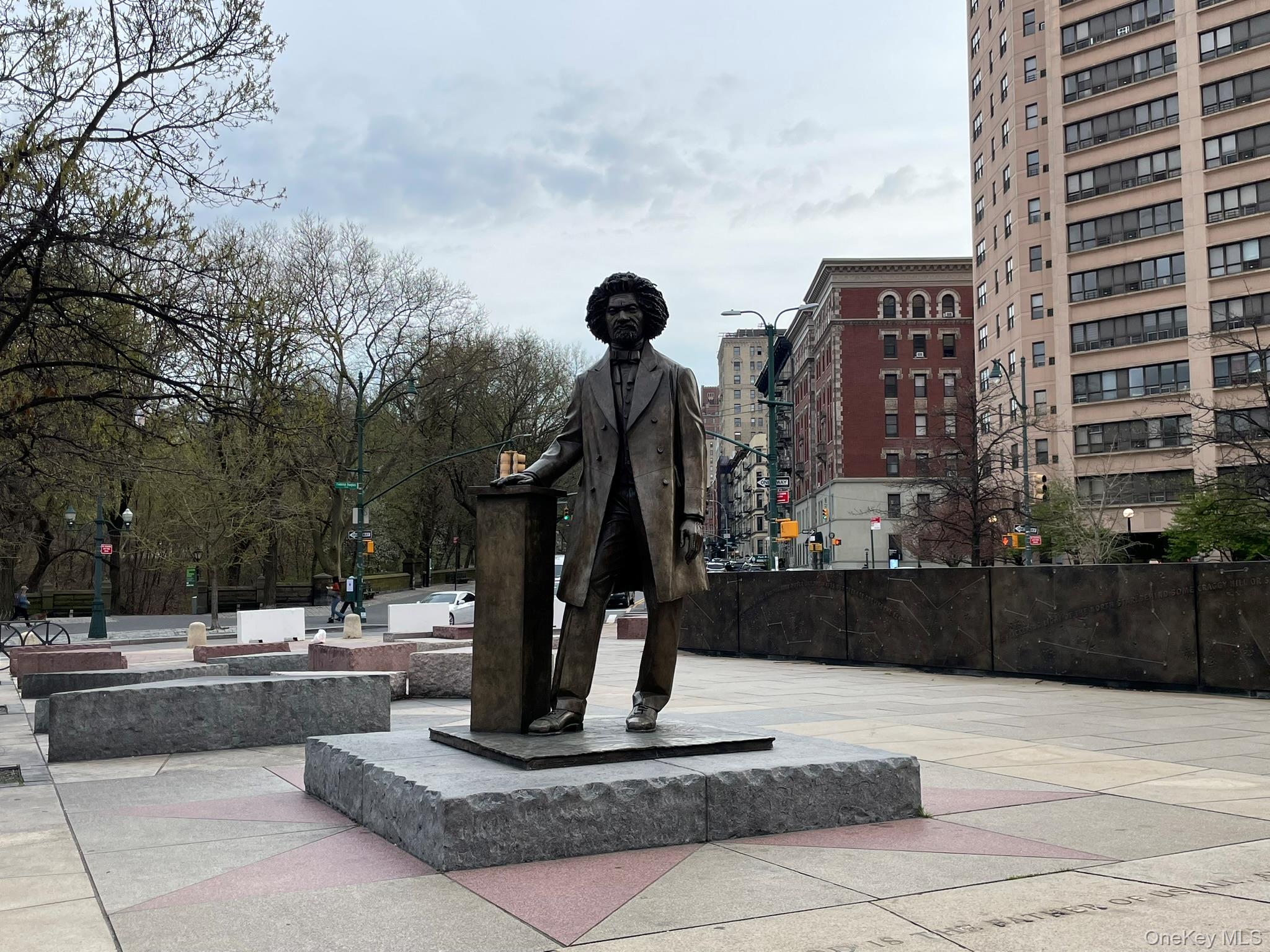 #18 photo, 301 W 110th Street, New York (Manhattan) , NY 10026