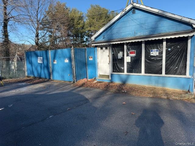 #1 photo, 214 Dobbs Ferry Road, White Plains , NY 10607