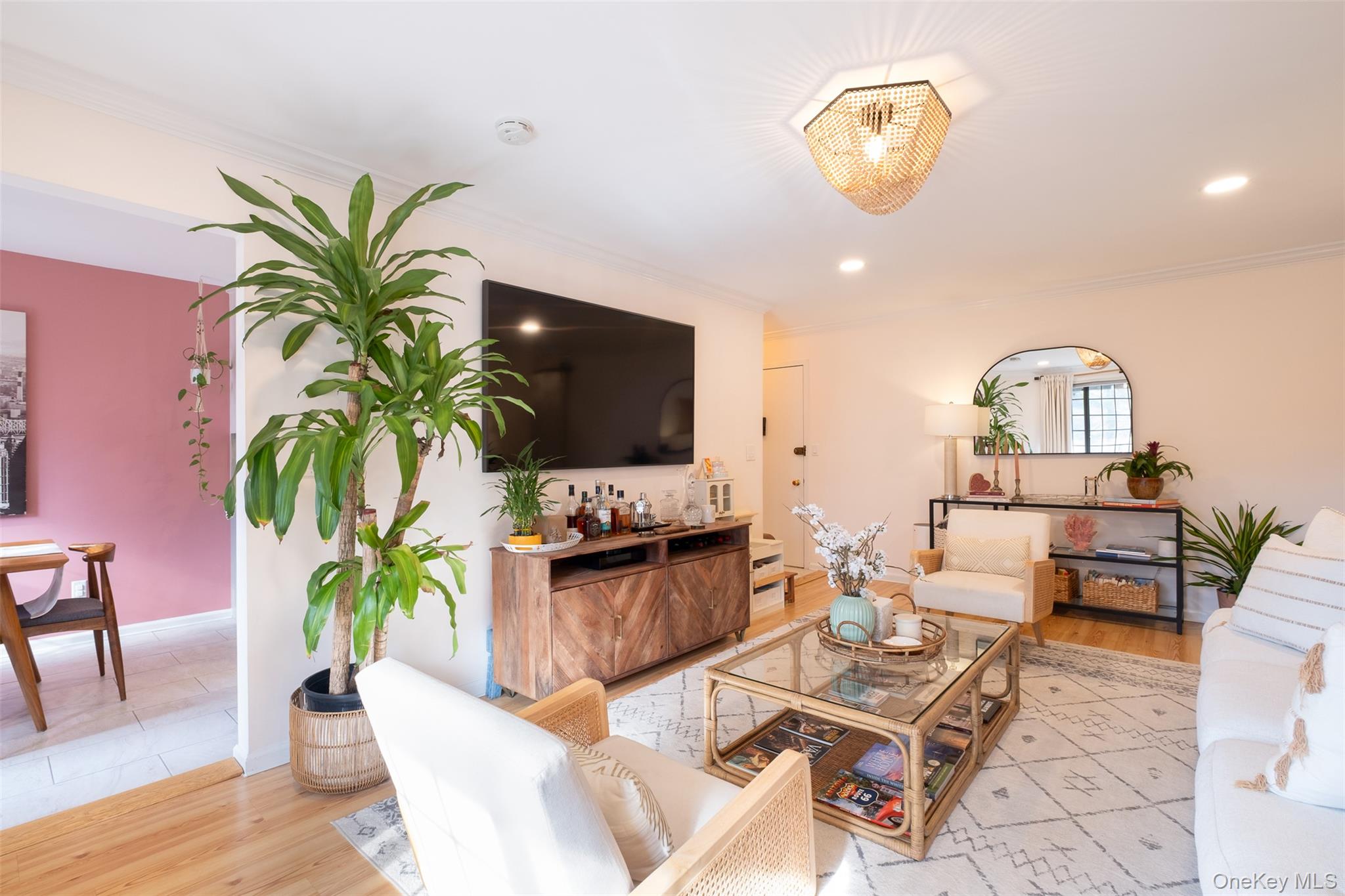 #2 photo, 4 Foxwood Drive, Pleasantville , NY 10570