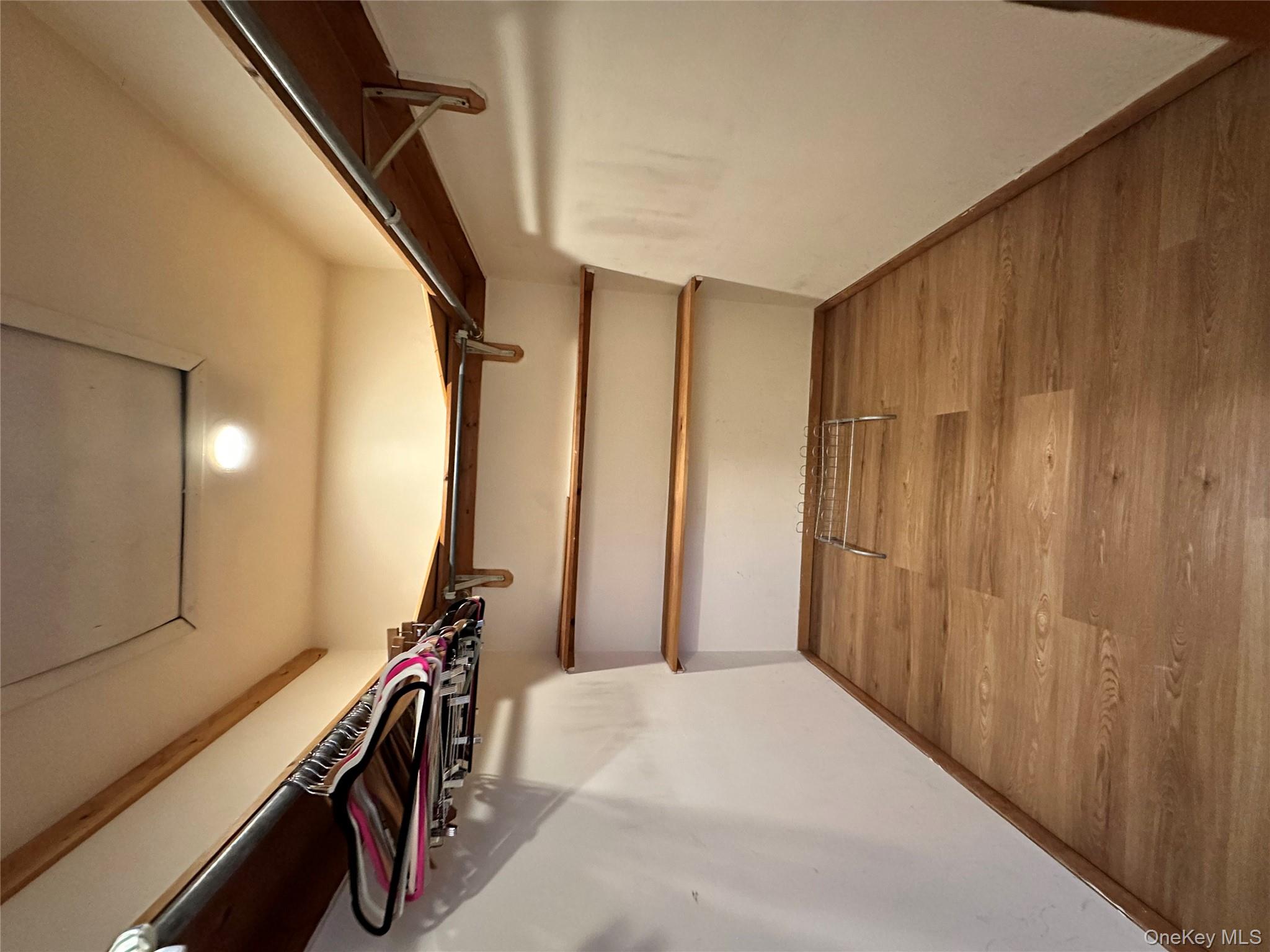 #15 photo, 14 Nagle, מחוז סאפוק Central Islip , NY 11722