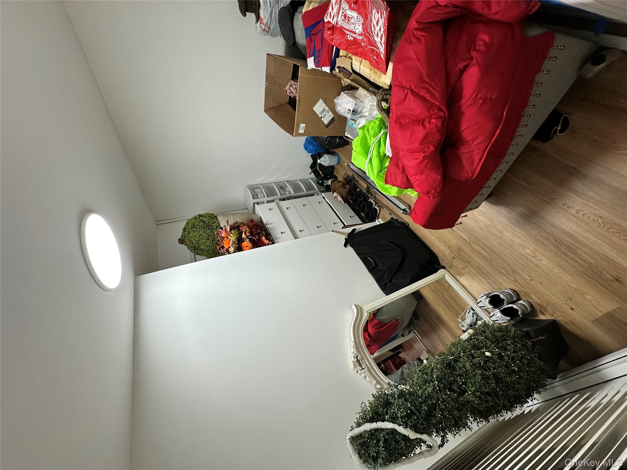 #17 photo, 14 Nagle, מחוז סאפוק Central Islip , NY 11722