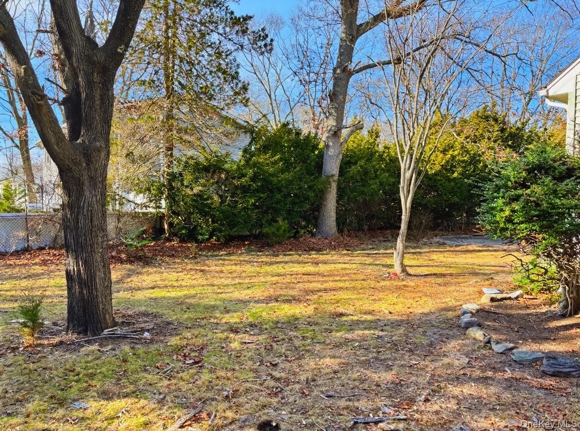 #4 photo, 1262 Saxon Avenue, सफ़ोक काउंटी Bay Shore , NY 11706