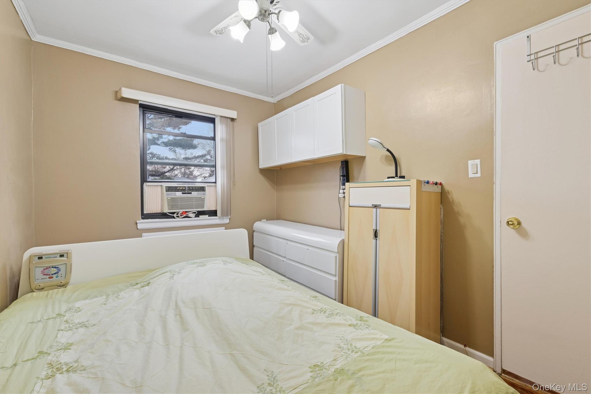 #11 photo, 74-22 220th, 皇后区 Oakland Gardens , NY 11364