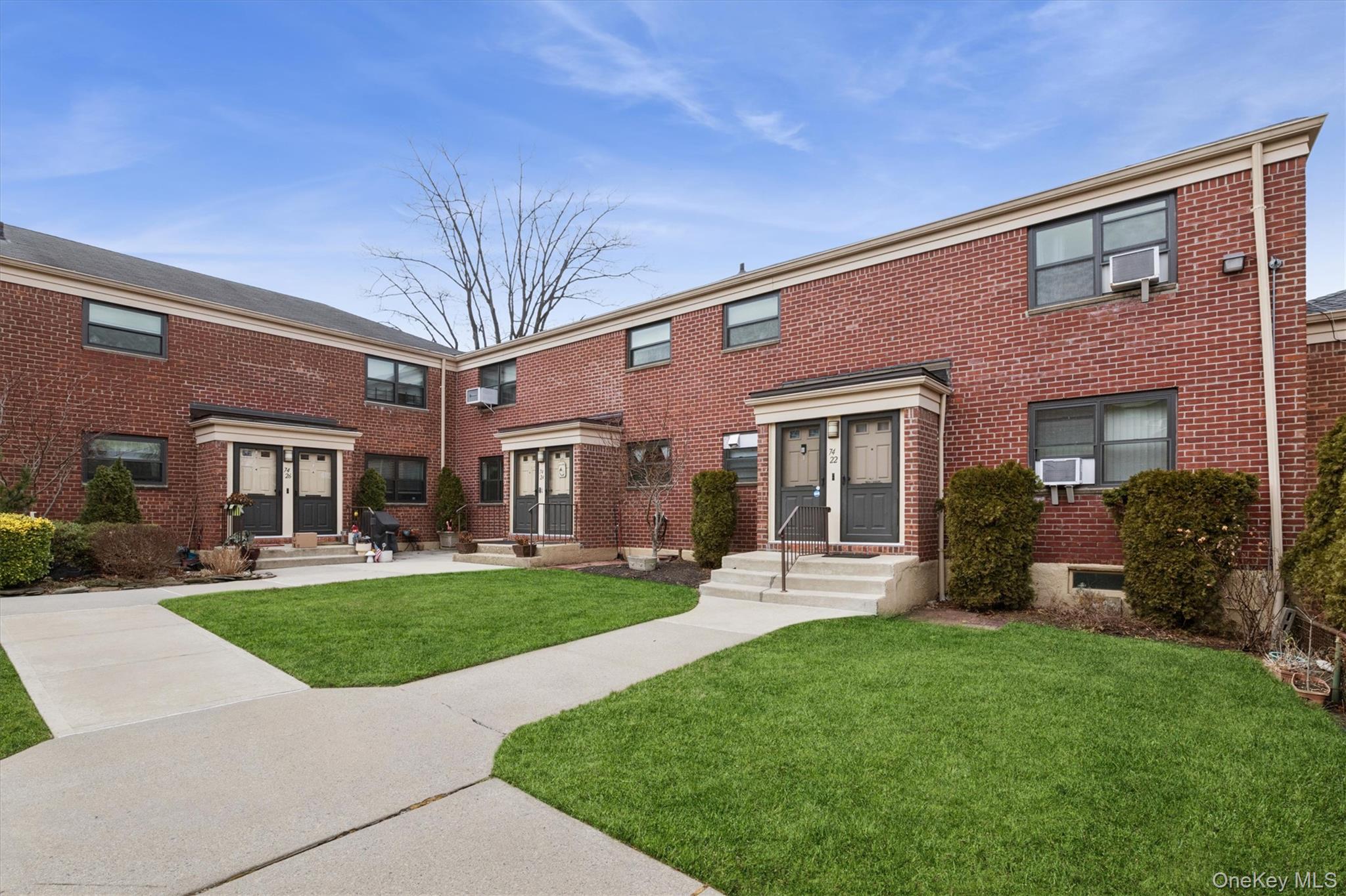 #2 photo, 74-22 220th, 皇后区 Oakland Gardens , NY 11364