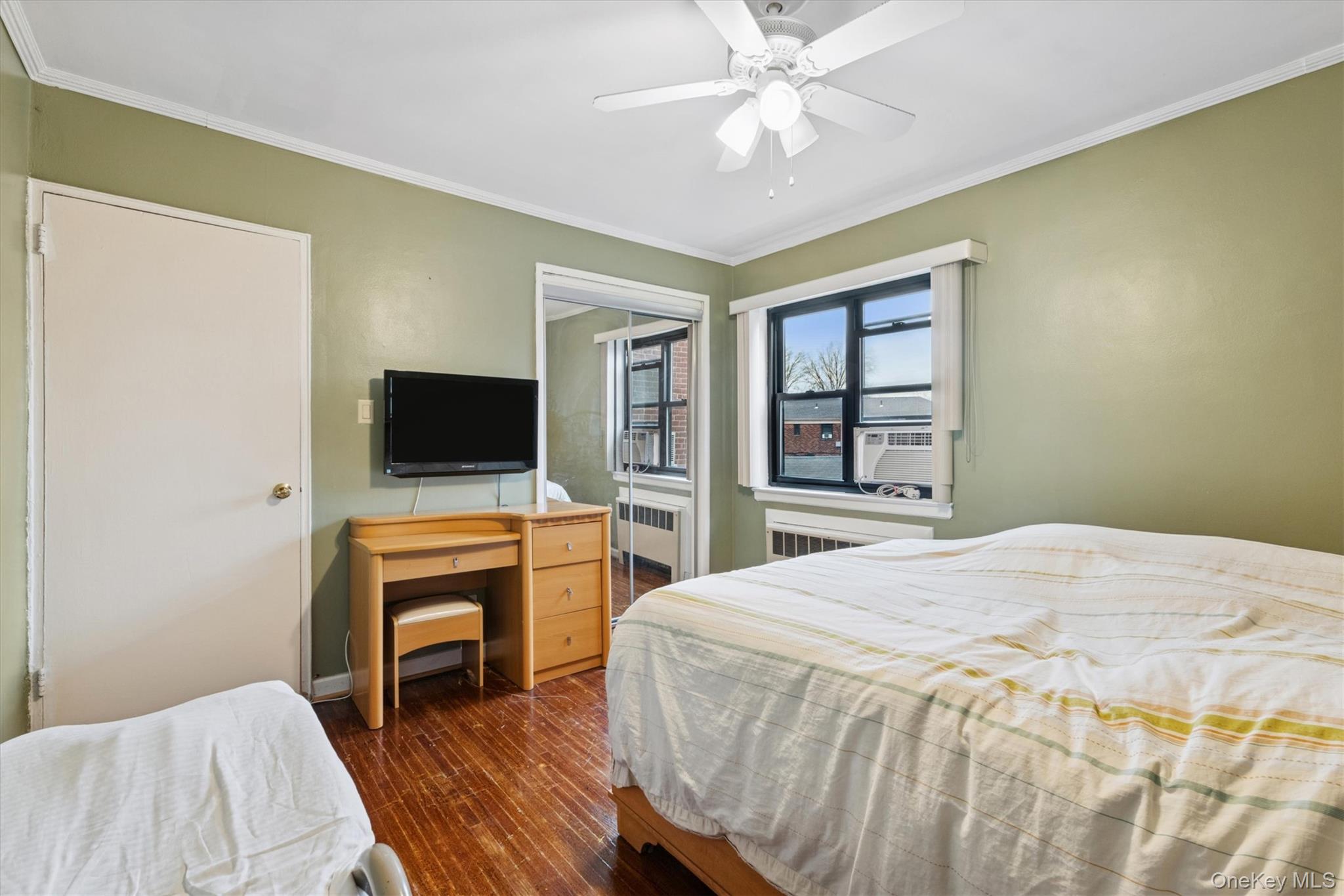 #7 photo, 74-22 220th, 皇后区 Oakland Gardens , NY 11364