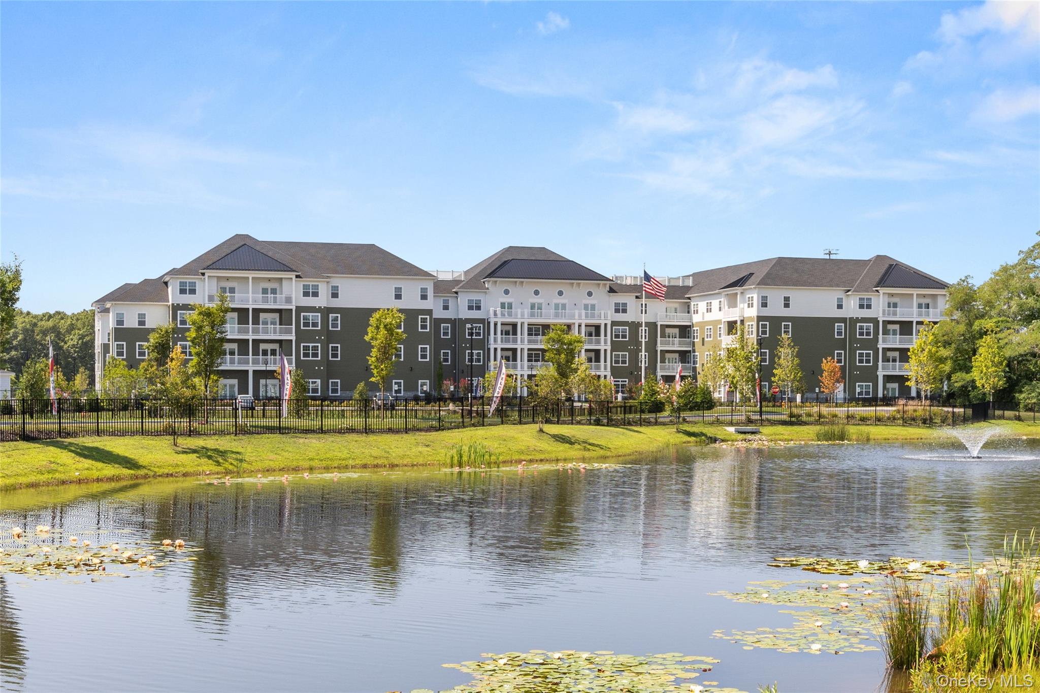 #1 photo, 4180 Sunrise Highway, Oakdale , NY 11716