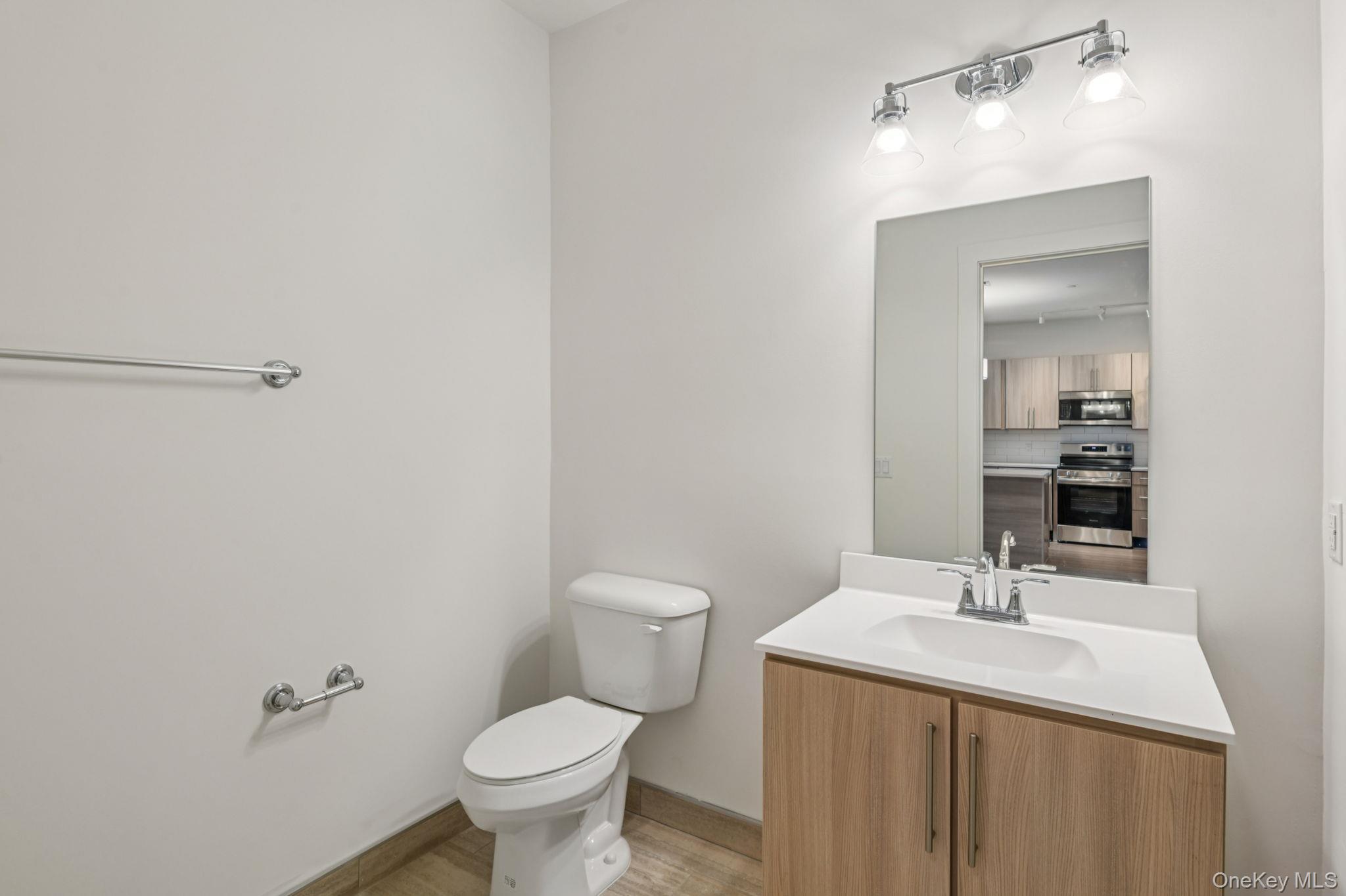 #12 photo, 4180 Sunrise Highway, Oakdale , NY 11716