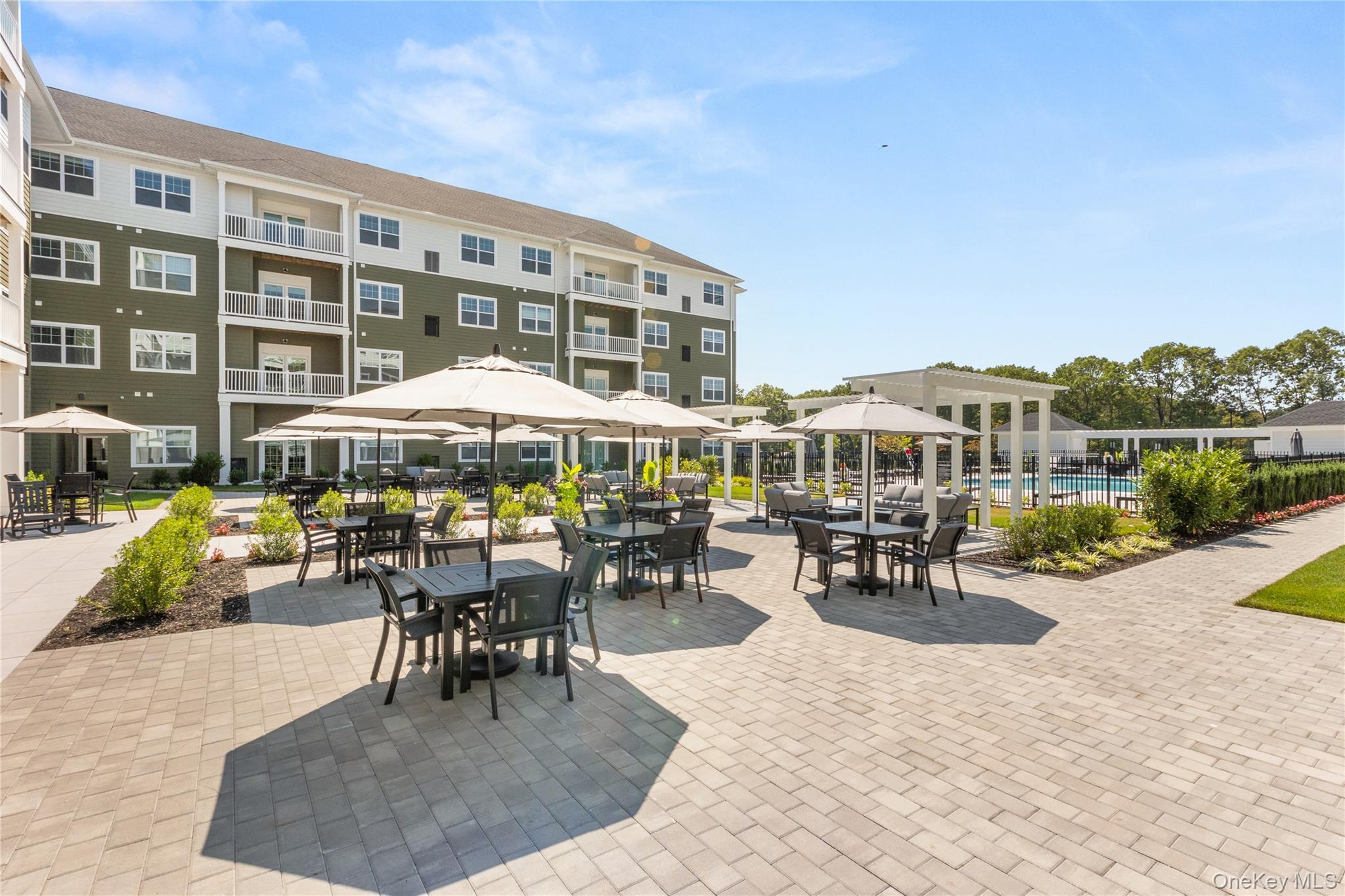 #17 photo, 4180 Sunrise Highway, Oakdale , NY 11716