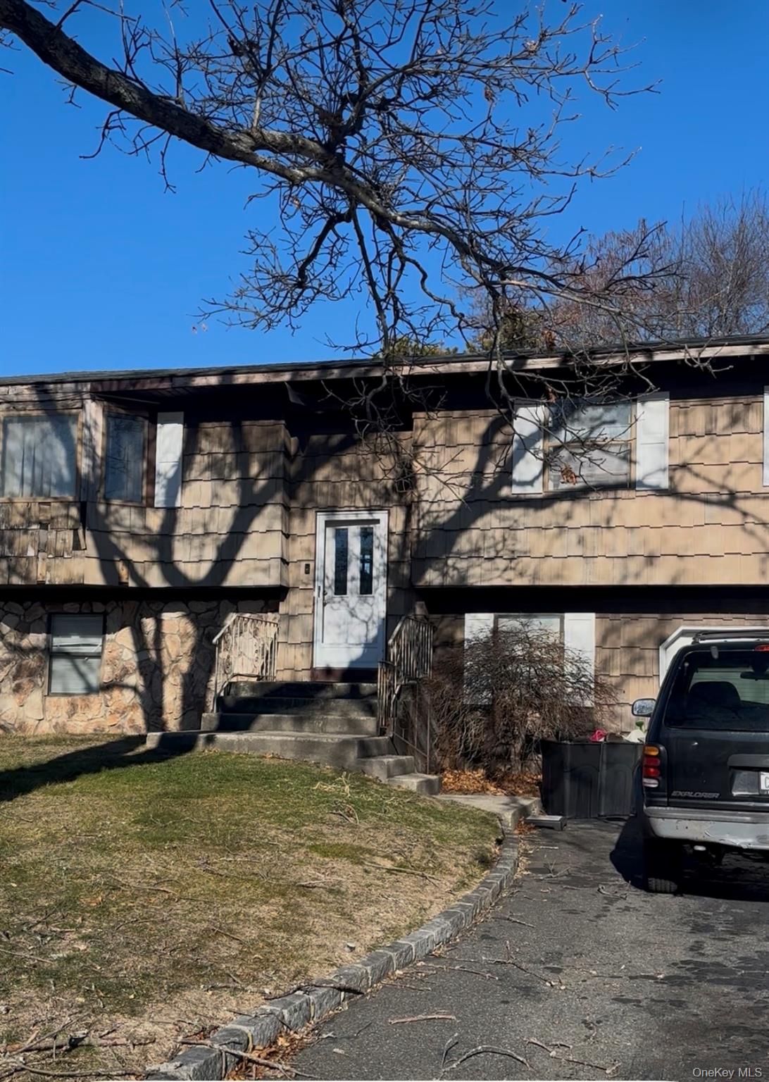 #4 photo, 11 Taurgo Lane, Centereach , NY 11720