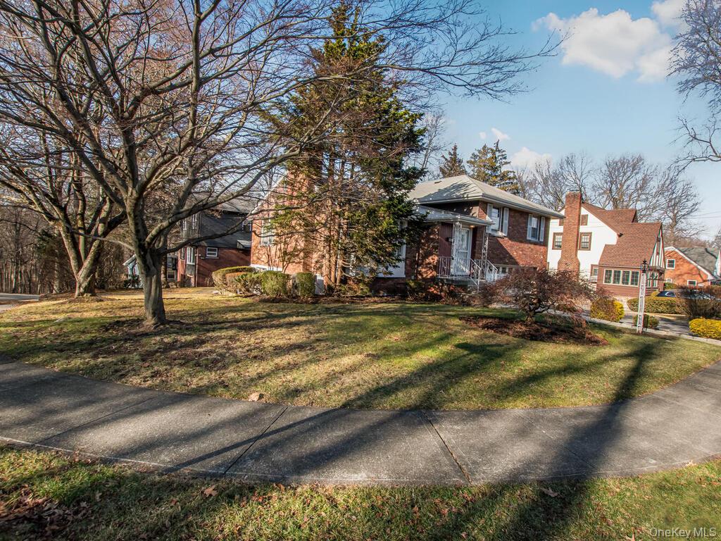 #3 photo, 28 Moore Street, Hartsdale , NY 10530