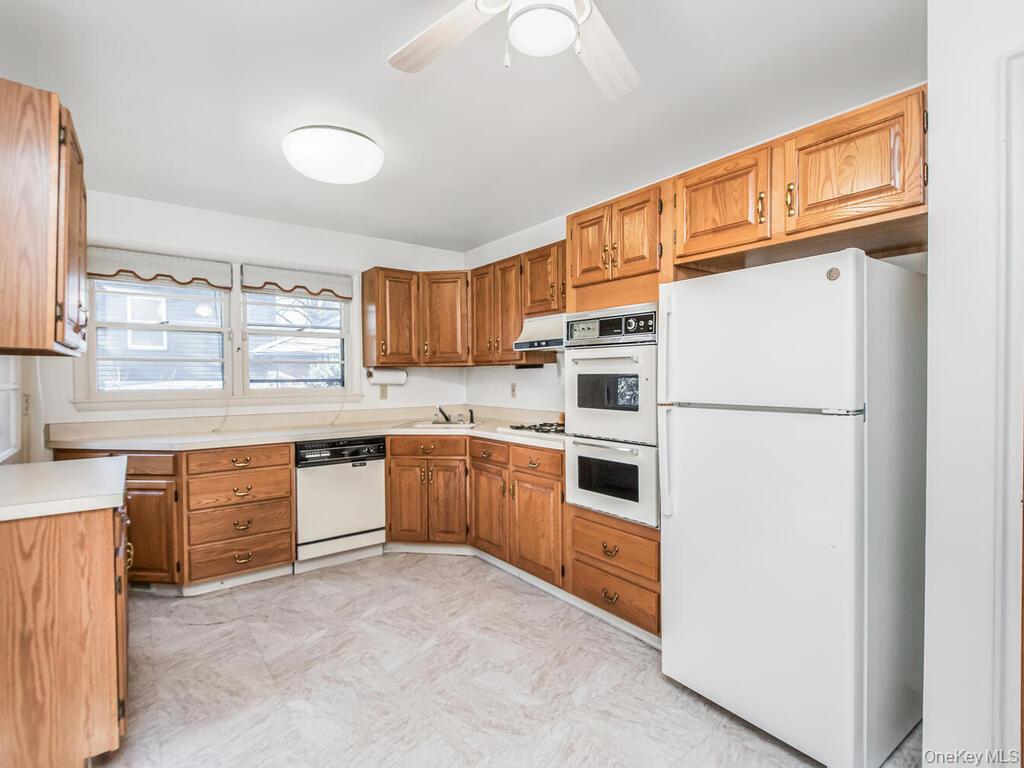 #8 photo, 28 Moore Street, Hartsdale , NY 10530