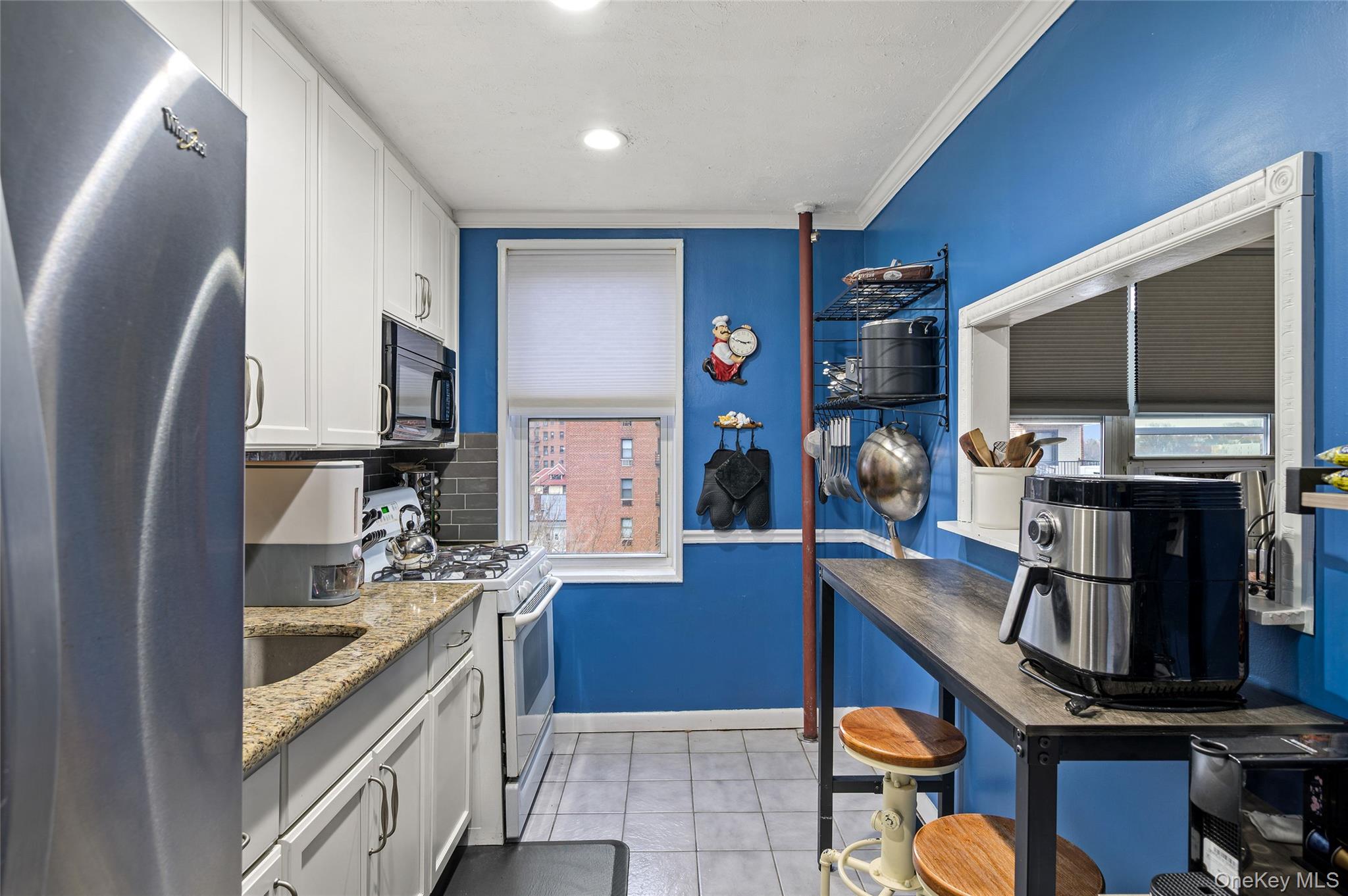 #7 photo, 365 Bronx River, Yonkers , NY 10704