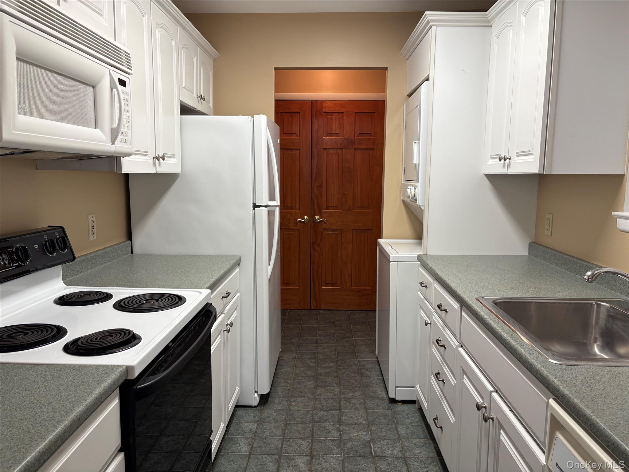 #3 photo, 1 Loudon Drive, Fishkill , NY 12524