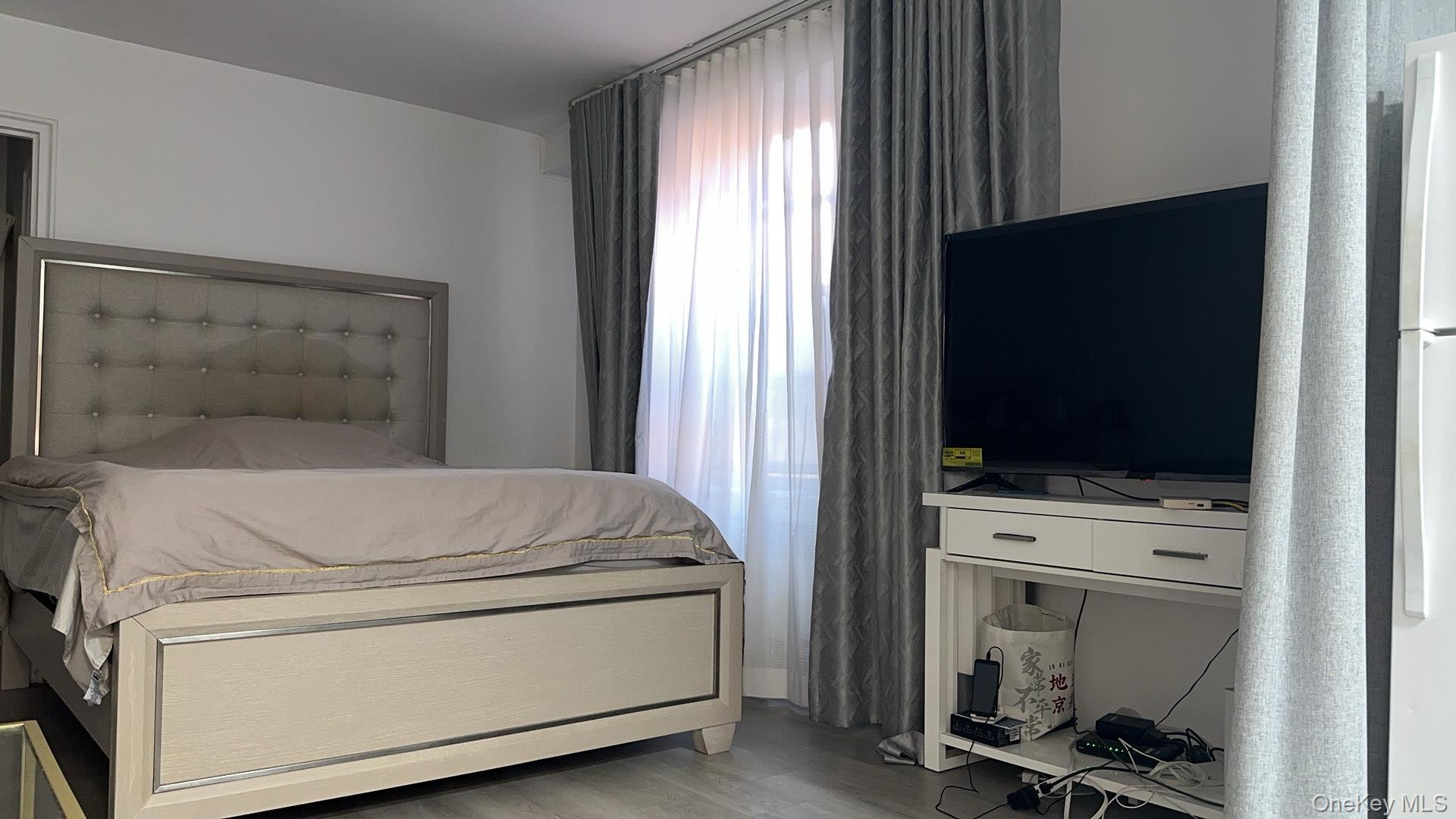 #4 photo, 144-44 41st Avenue, קווינס Flushing , NY 11355