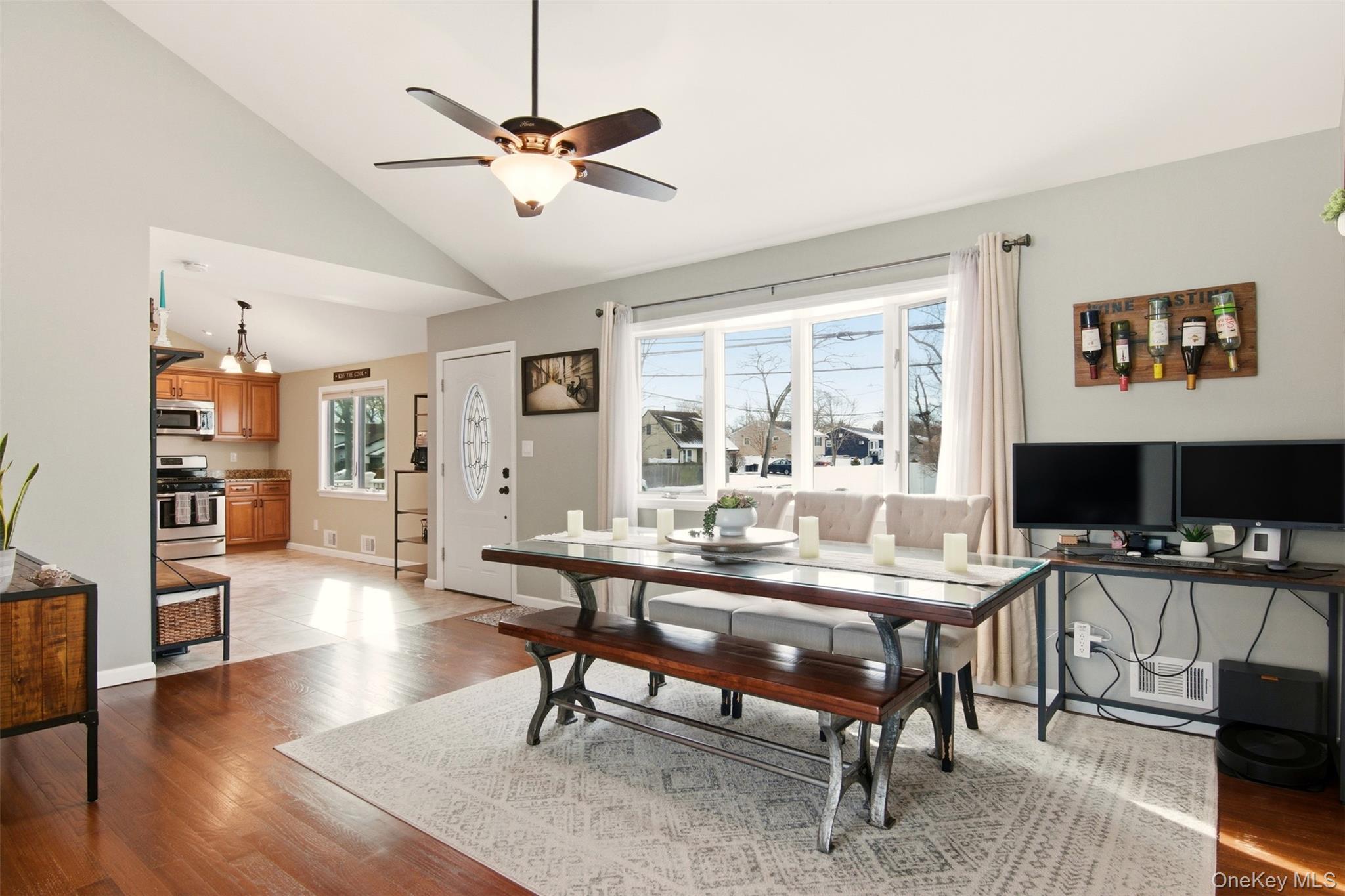 #10 photo, 323 Broadway, Port Jefferson Station , NY 11776