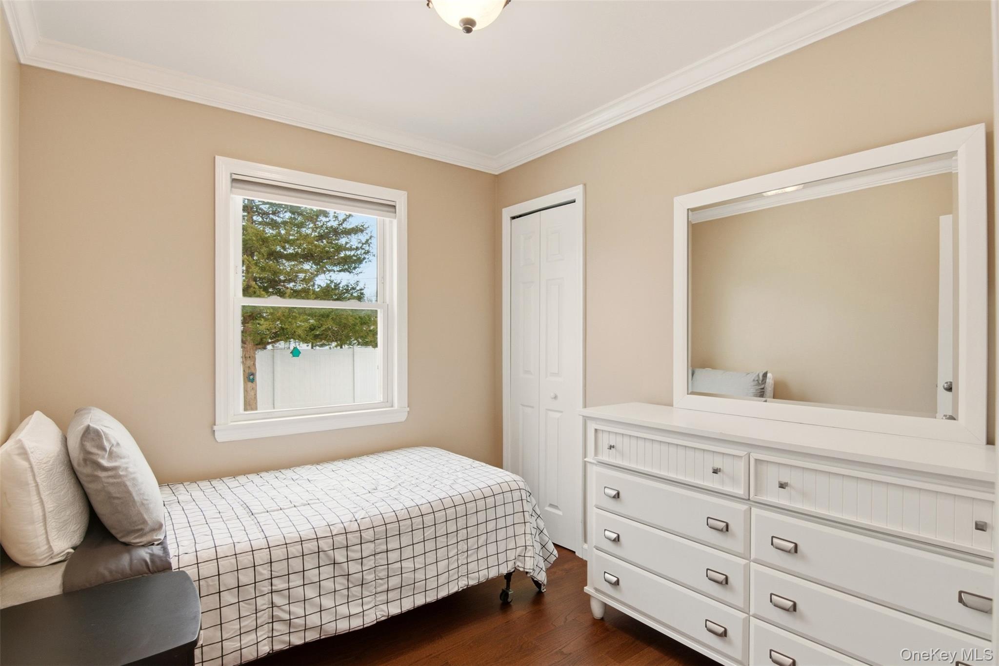 #18 photo, 323 Broadway, Port Jefferson Station , NY 11776