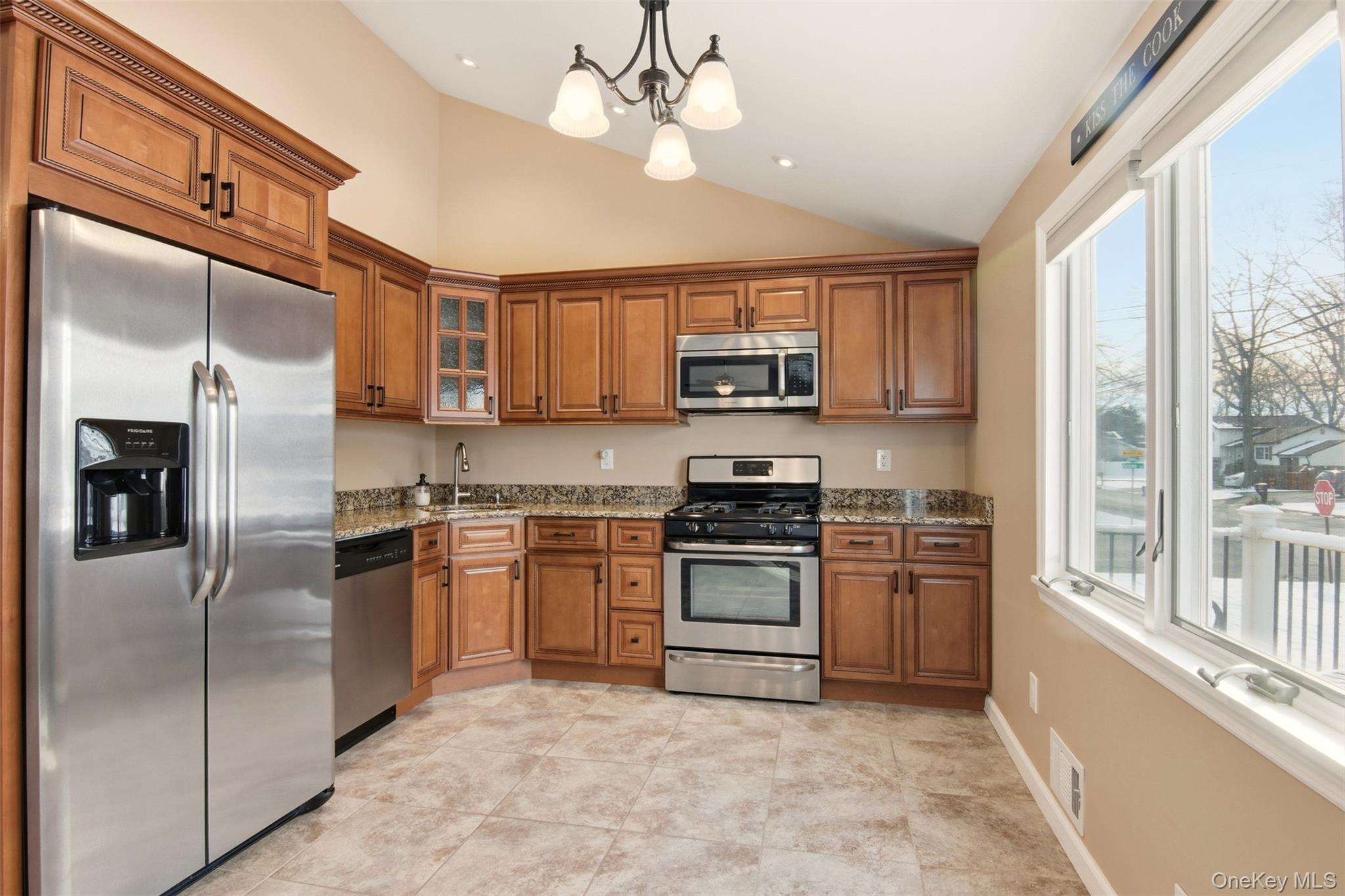 #5 photo, 323 Broadway, Port Jefferson Station , NY 11776