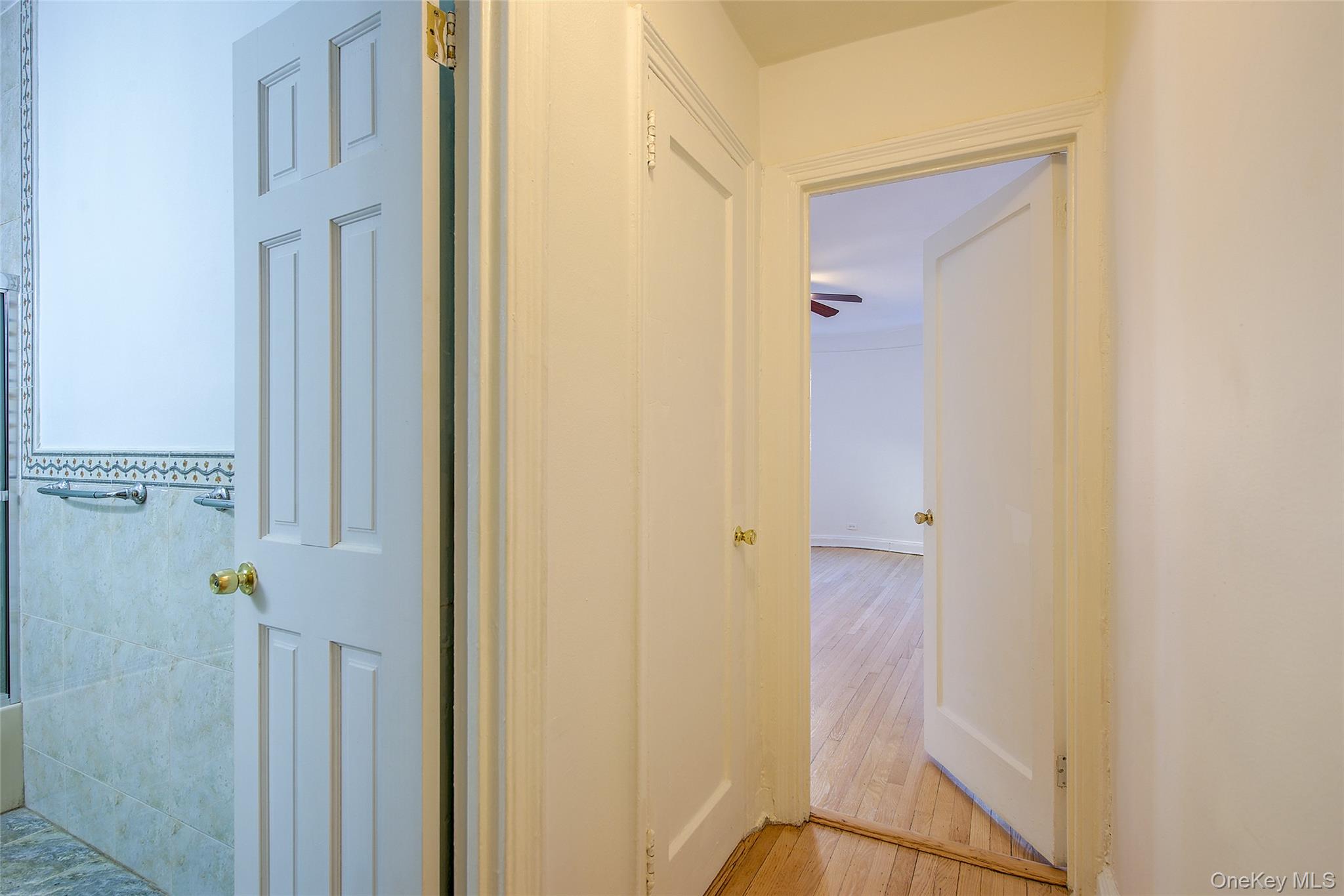 #15 photo, 35-25 77 Street, Jackson Heights , NY 11372