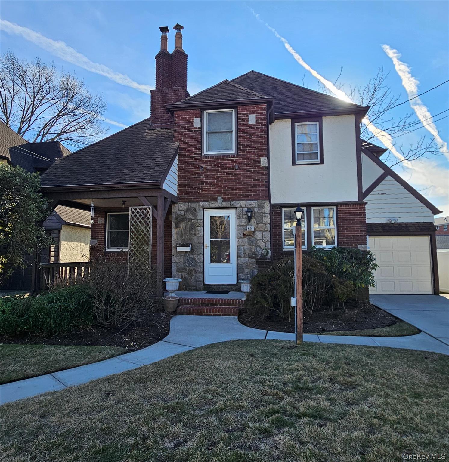 #4 photo, 15 Donald, Нассау ‖ East Rockaway , NY 11518