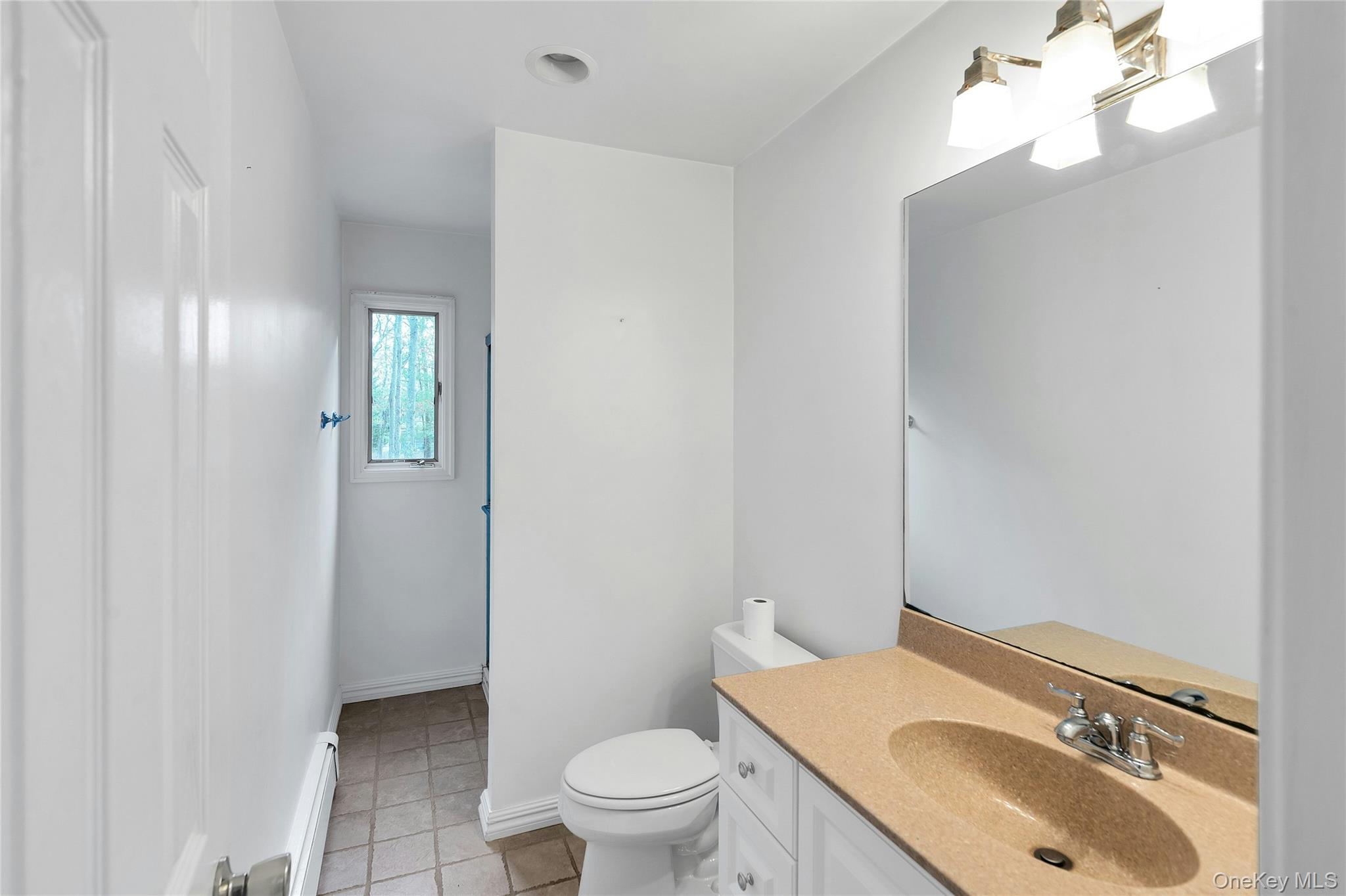 #10 photo, 23 Bellows Terrace, Hampton Bays , NY 11946