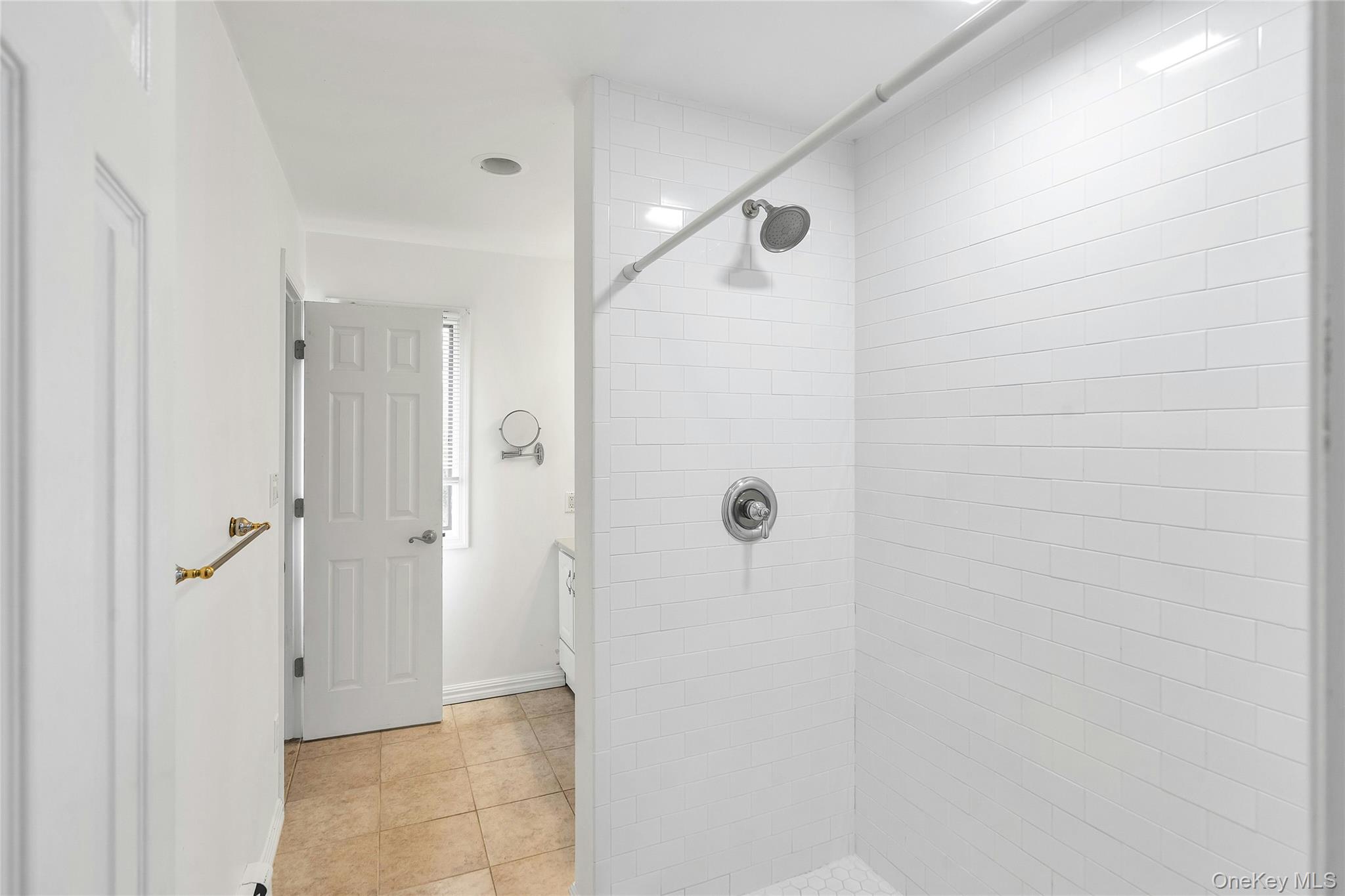 #16 photo, 23 Bellows Terrace, Hampton Bays , NY 11946