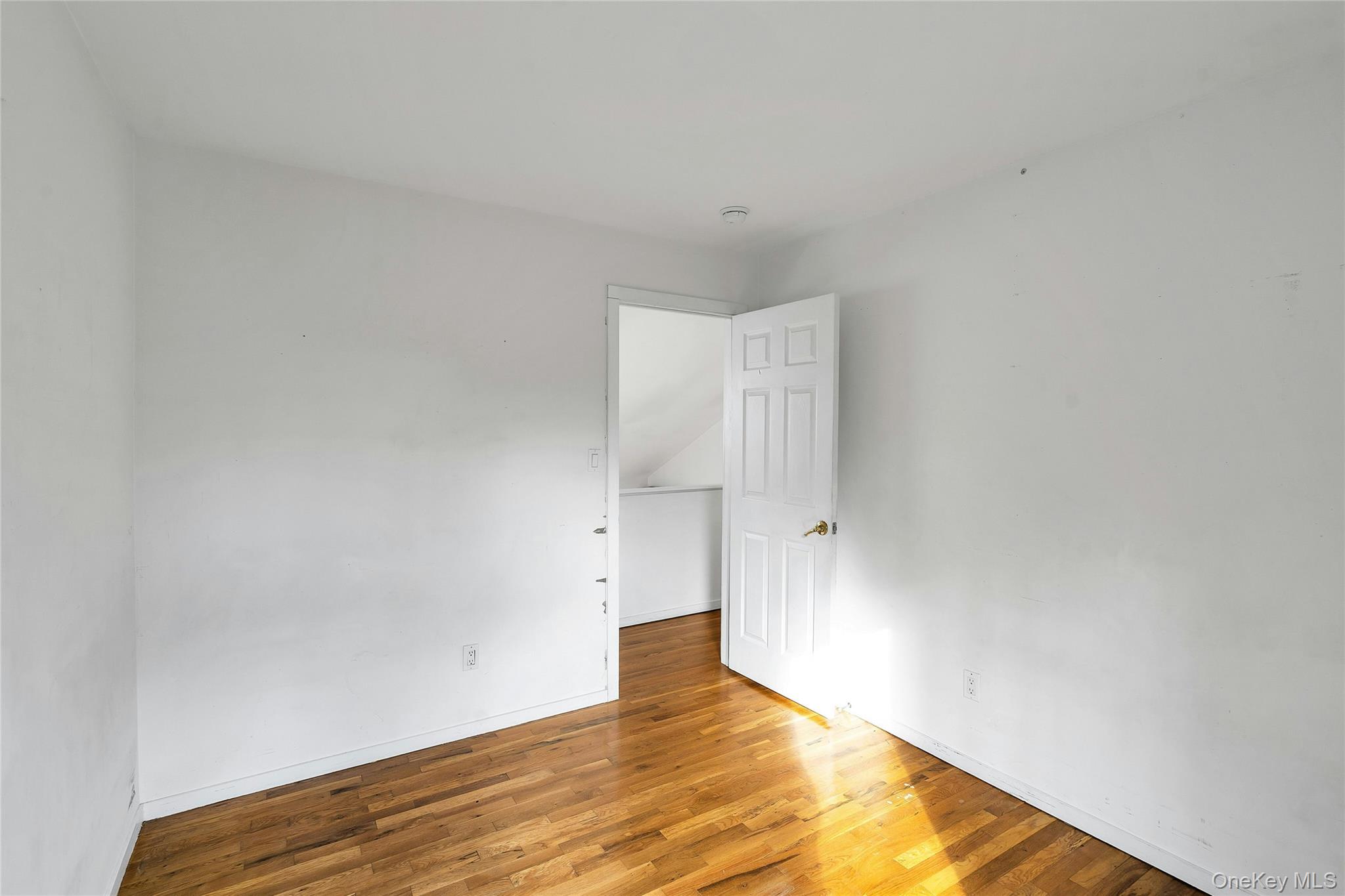 #19 photo, 23 Bellows Terrace, Hampton Bays , NY 11946