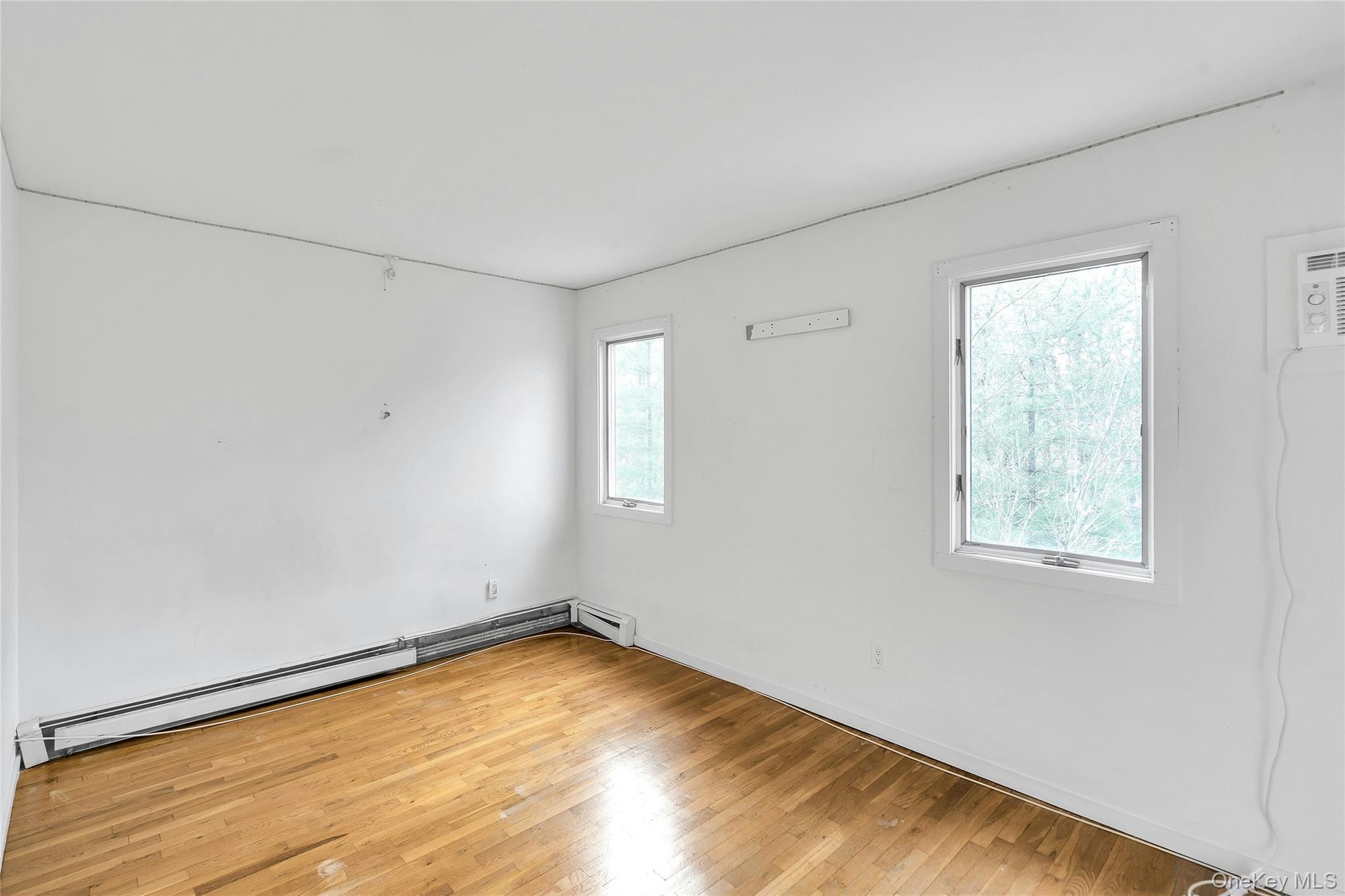 #20 photo, 23 Bellows Terrace, Hampton Bays , NY 11946