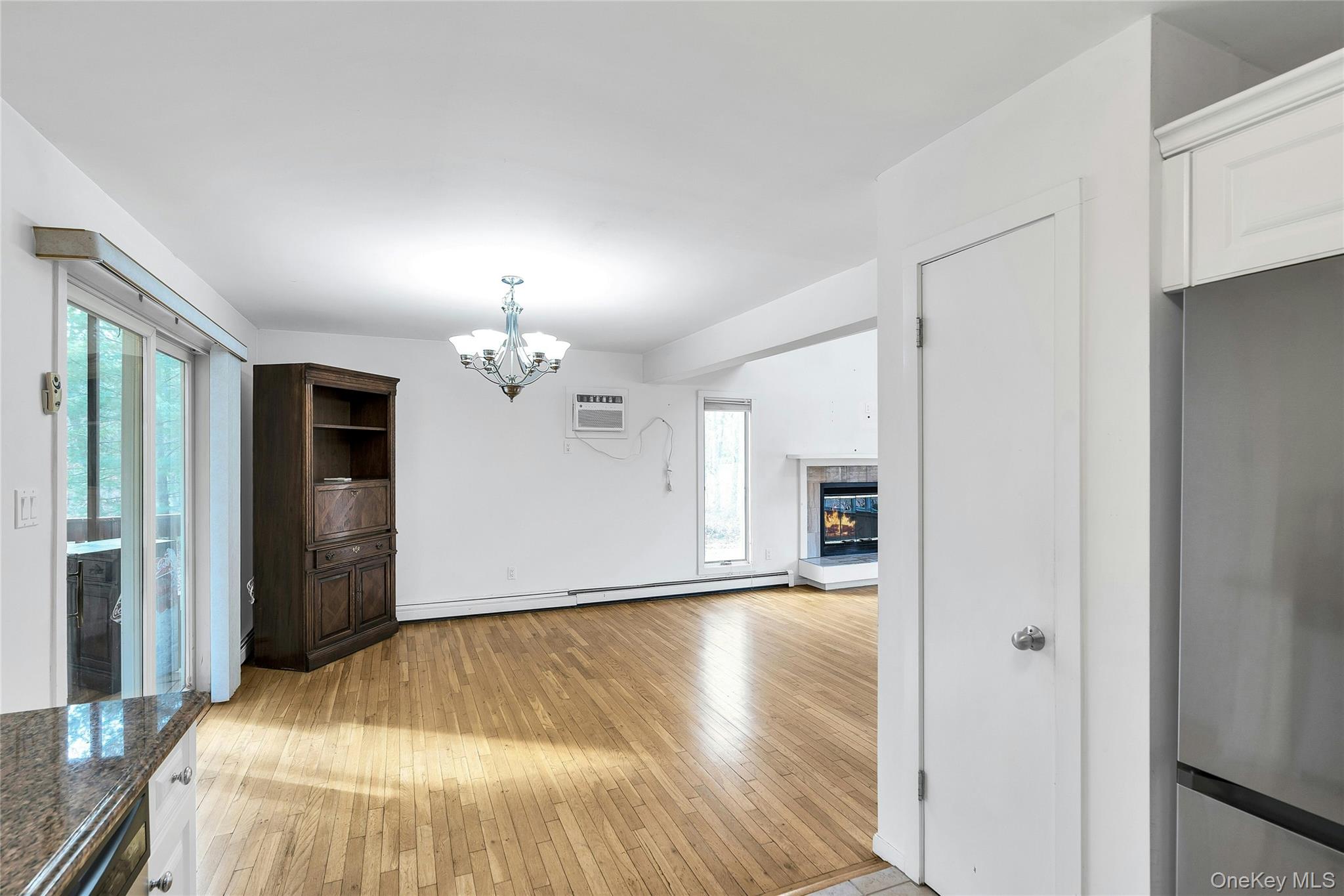 #9 photo, 23 Bellows Terrace, Hampton Bays , NY 11946