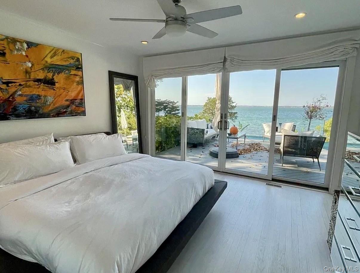 #19 photo, 16 N Shore Road, מחוז סאפוק Hampton Bays , NY 11946