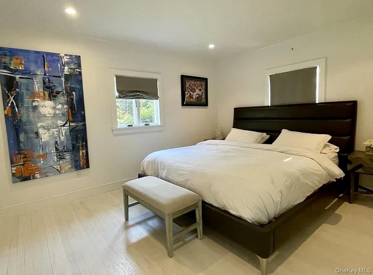 #5 photo, 16 N Shore Road, מחוז סאפוק Hampton Bays , NY 11946