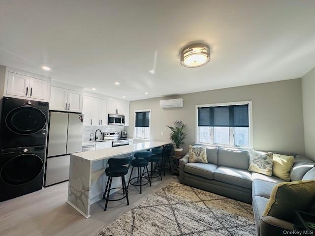 #2 photo, 81-22 77th Avenue, Куинс ‖ Glendale , NY 11385