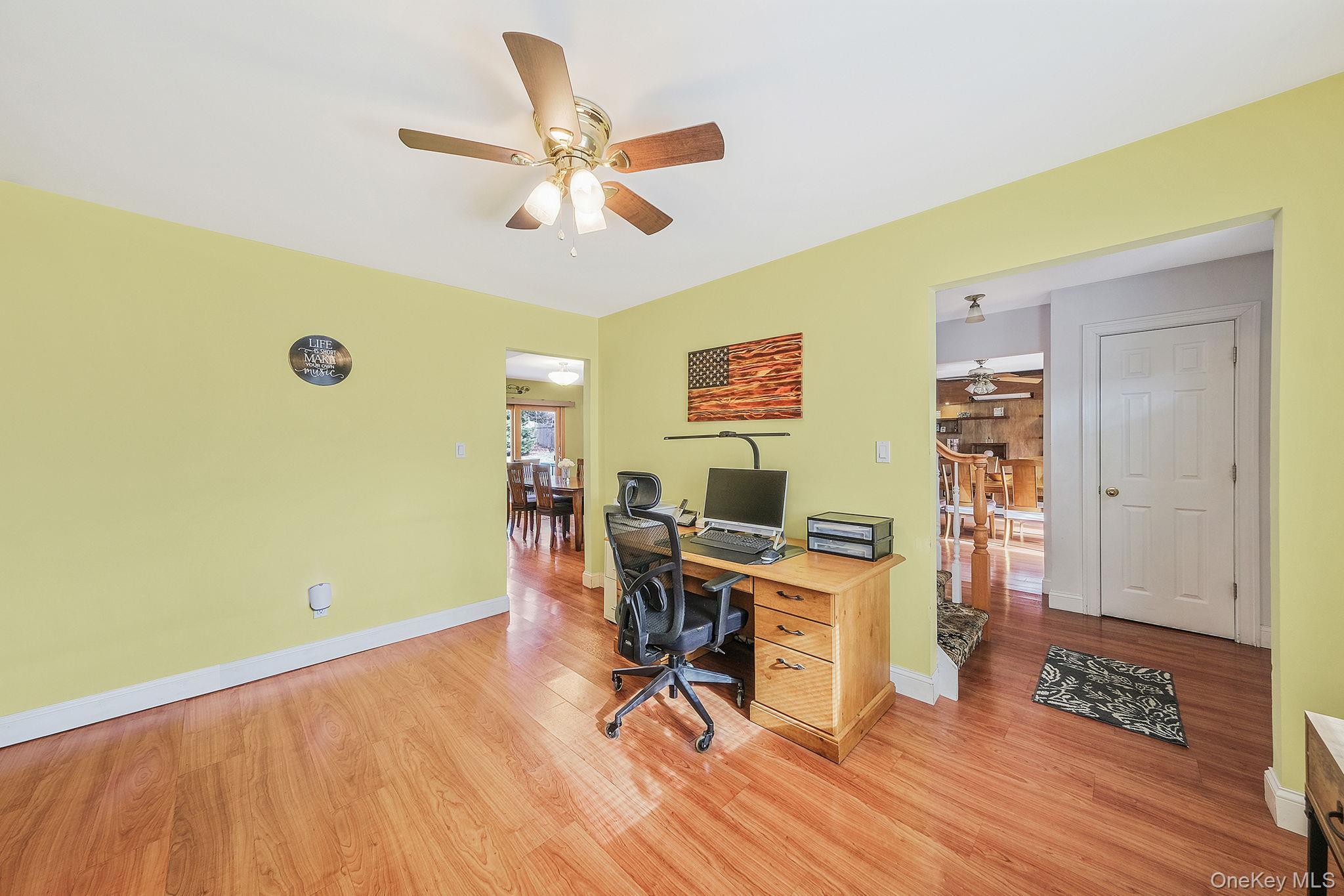 #14 photo, 23 Foxboro Avenue, Farmingville , NY 11738