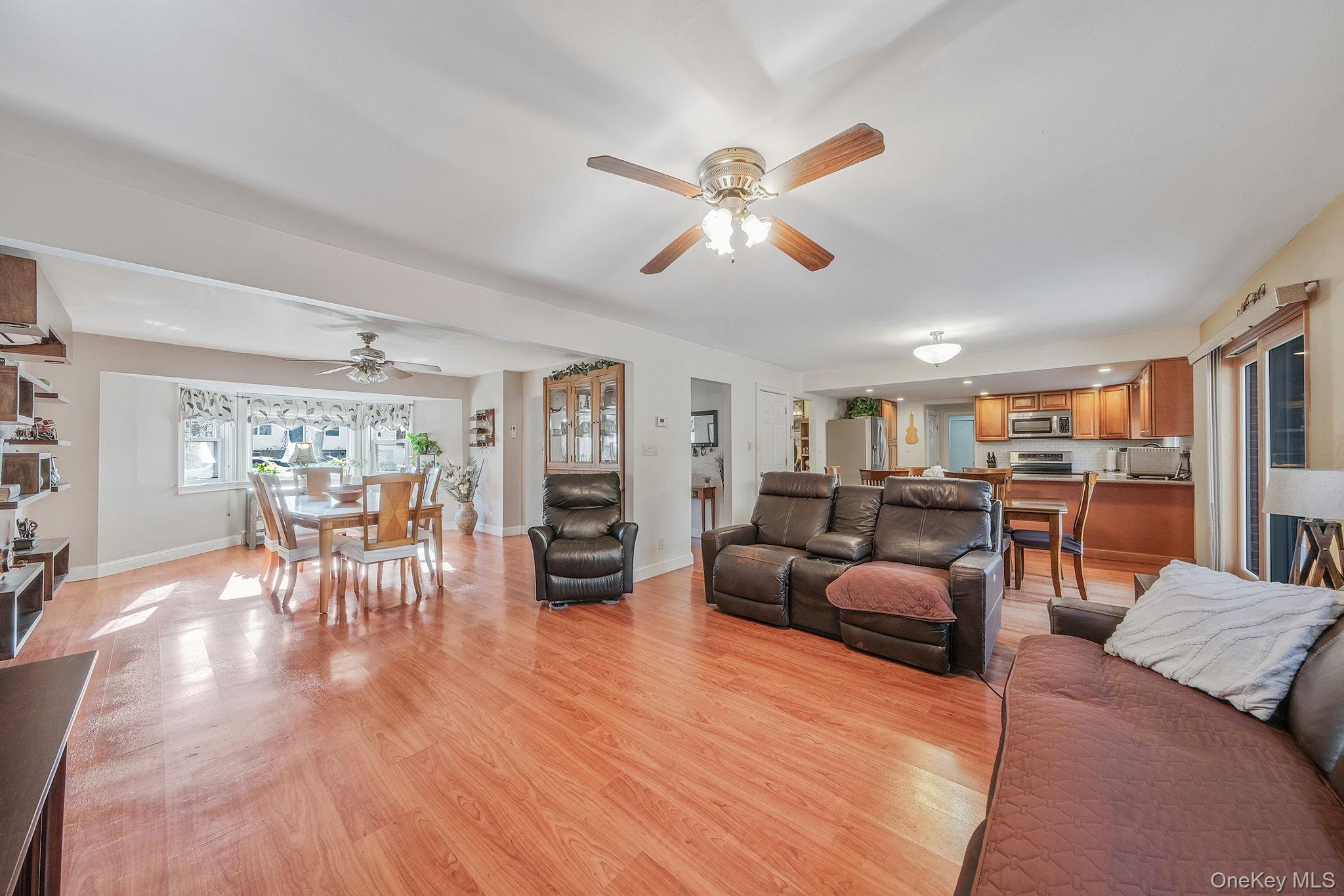 #8 photo, 23 Foxboro Avenue, Farmingville , NY 11738