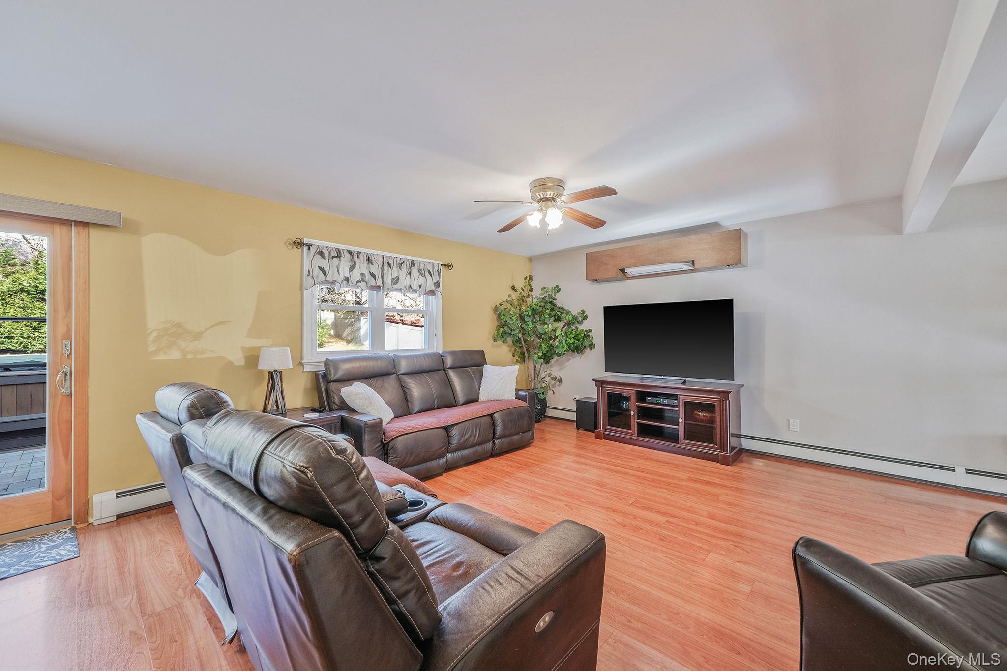 #9 photo, 23 Foxboro Avenue, Farmingville , NY 11738