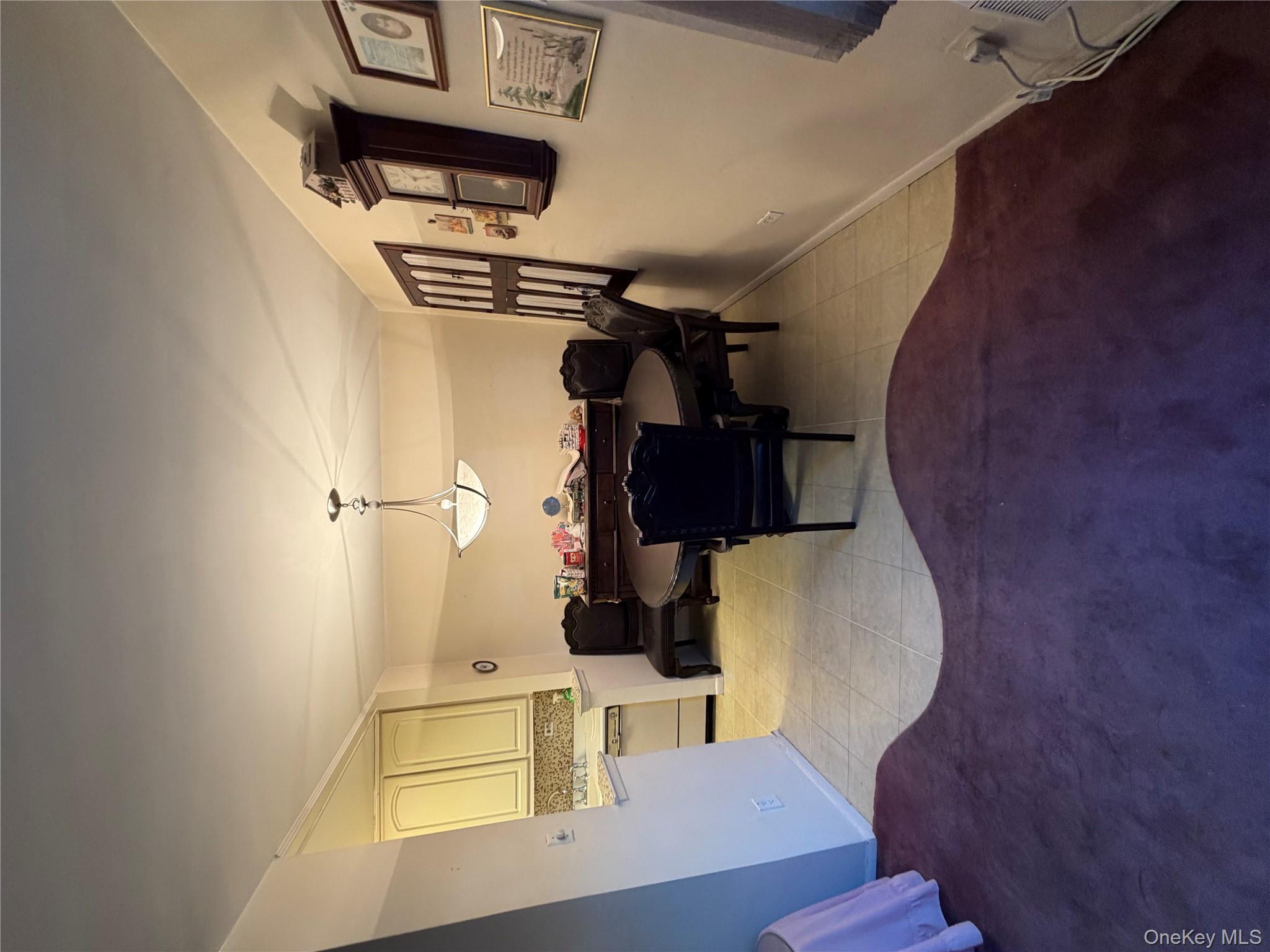 #5 photo, 84-29 153 Avenue, कुईंस Howard Beach , NY 11414