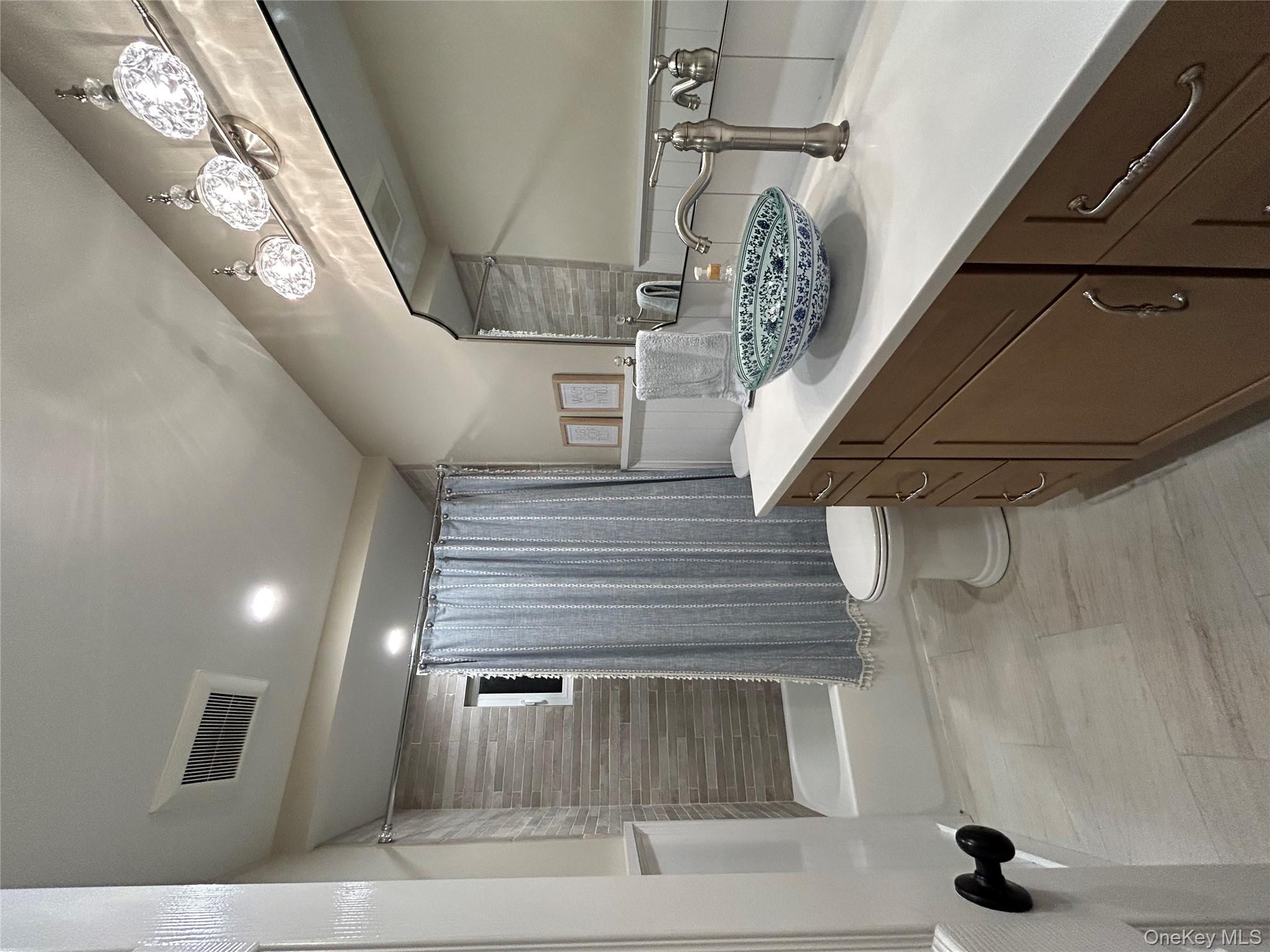 #3 photo, 33 Loughlin Dr, سوفولك Shirley , NY 11967