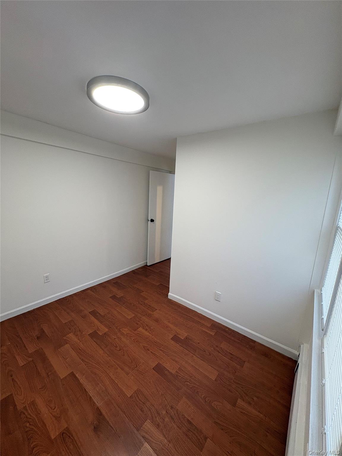 #7 photo, 35 Washington Avenue North, White Plains , NY 10603