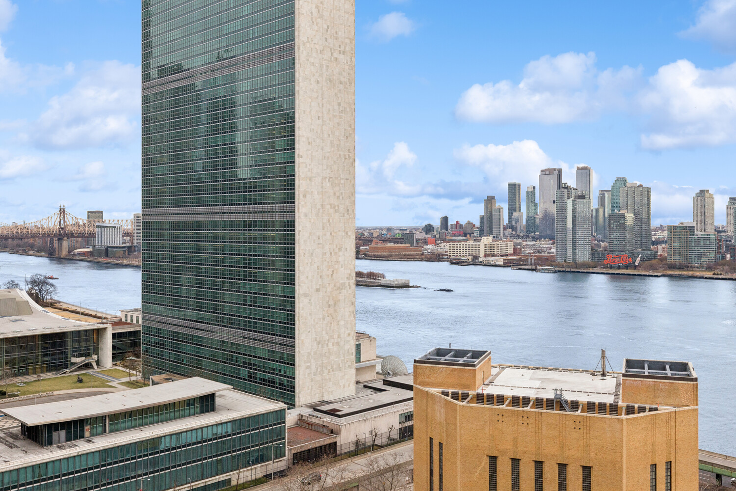 #9 photo, 5 TUDOR CITY Place, Murray Hill , NY 10017