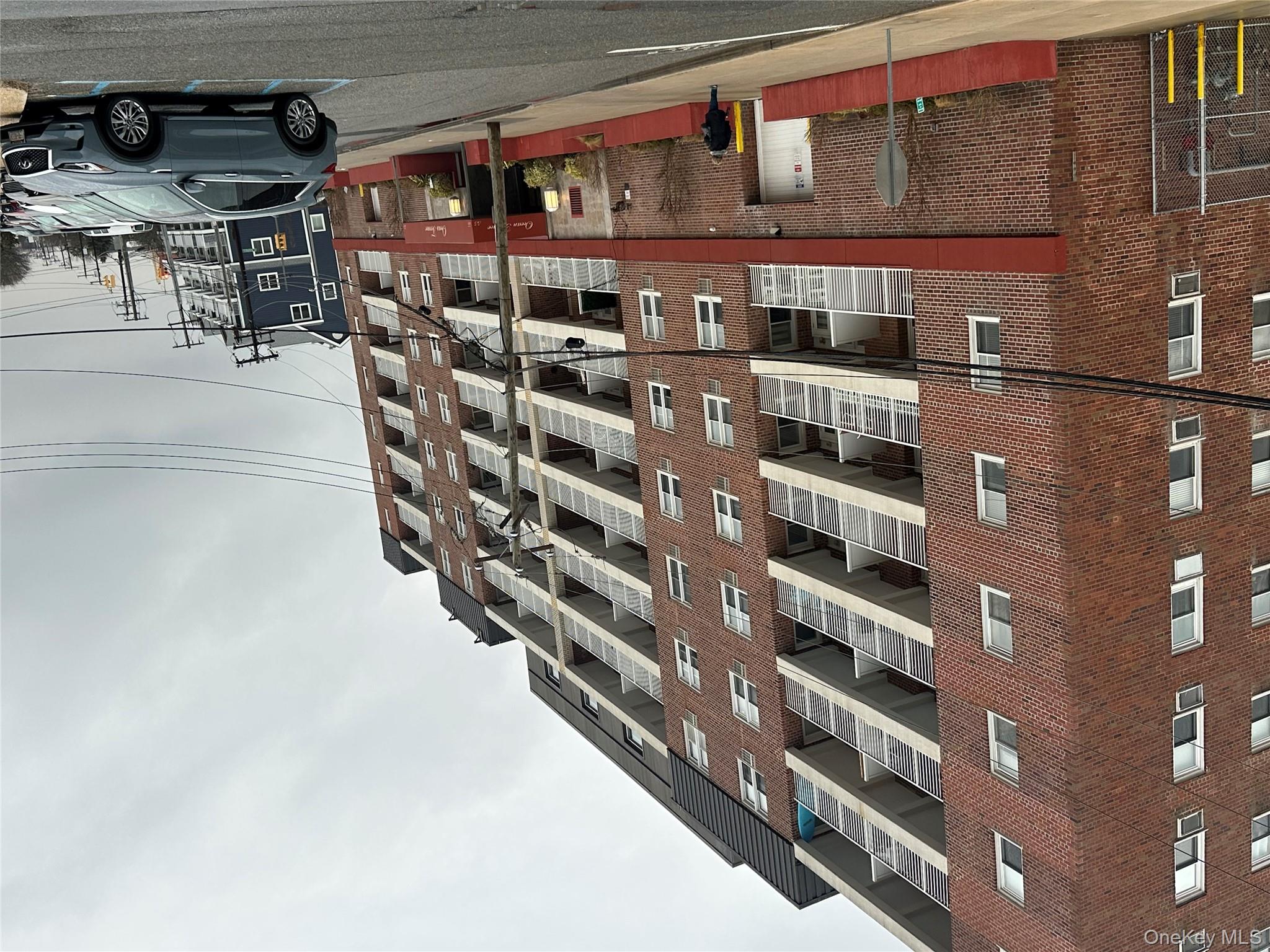 #1 photo, 55 Monroe Boulevard, नासाउ काउंटी Long Beach , NY 11561