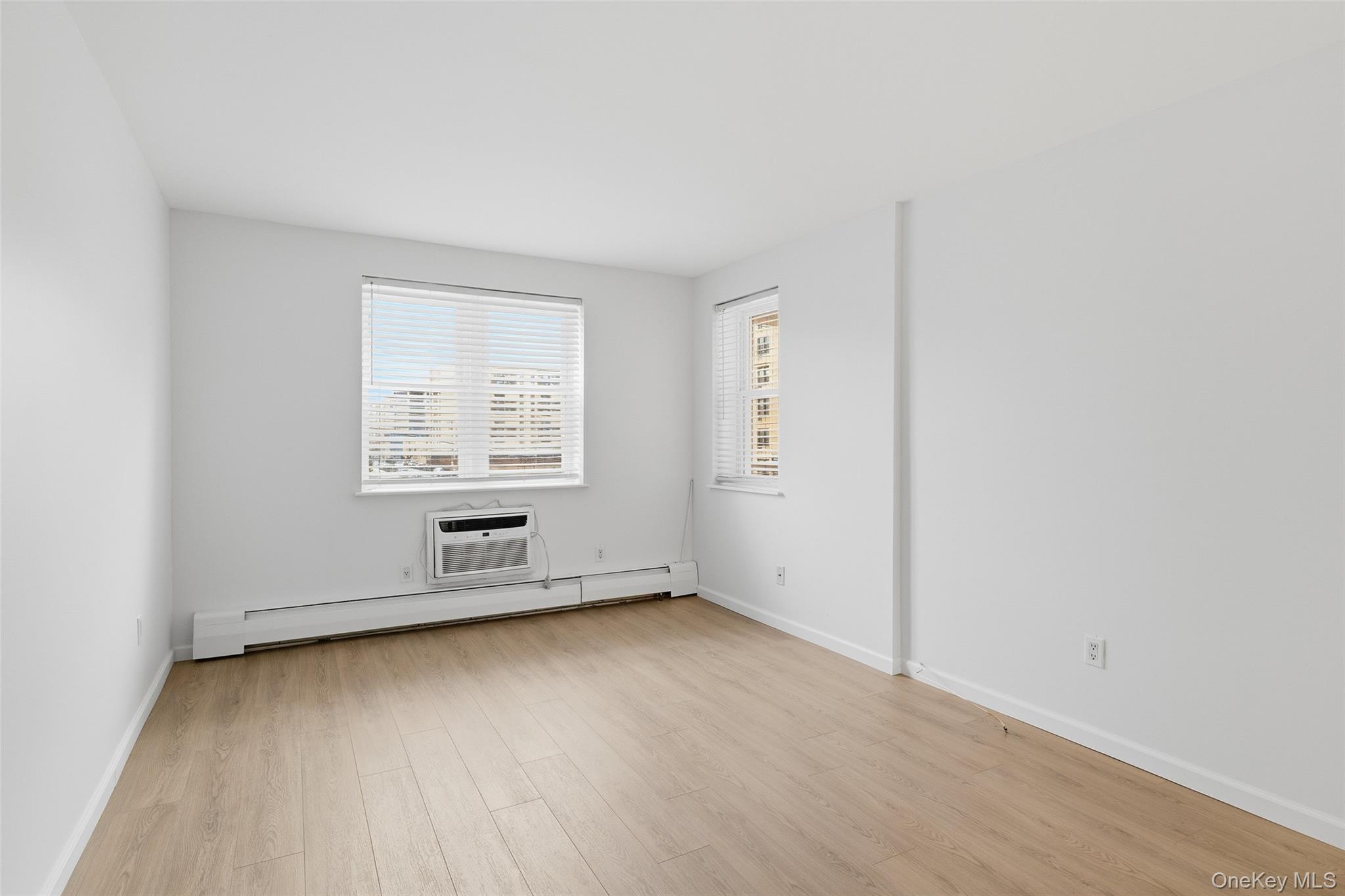 #5 photo, 55 Monroe Boulevard, Long Beach , NY 11561