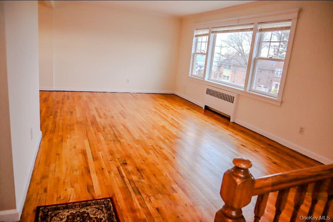 #1 photo, 2233 Private, 뉴욕퀸즈 Whitestone , NY 11357