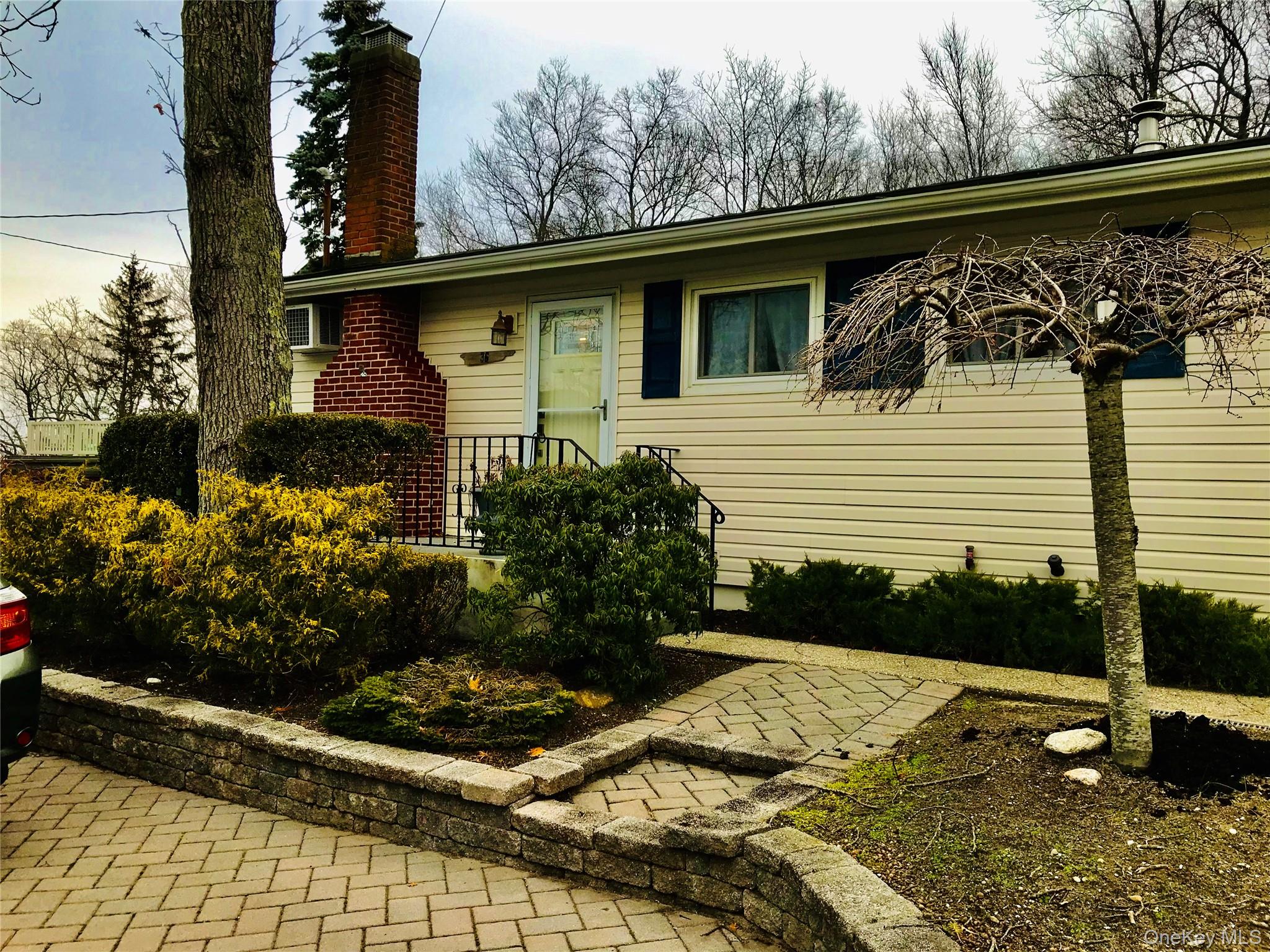 #1 photo, 36 Oak Lane, Wading River , NY 11792