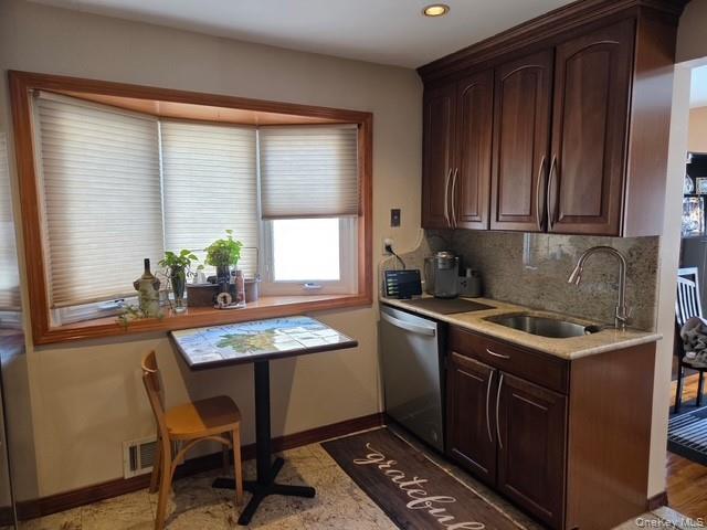 #7 photo, 1550 Waters Edge Drive, Bayside , NY 11360