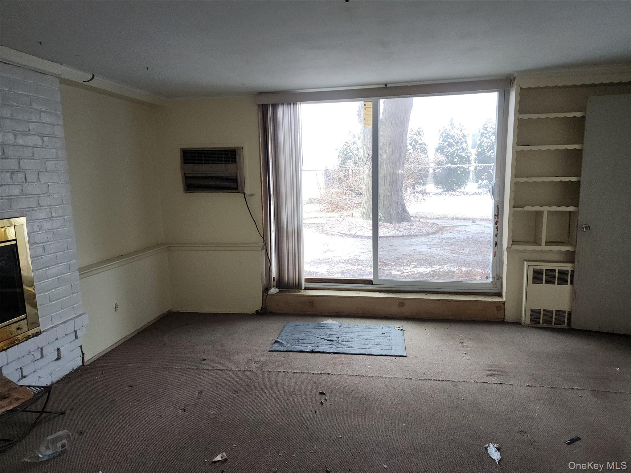 #16 photo, 840 Sharon Lane, Westbury , NY 11590