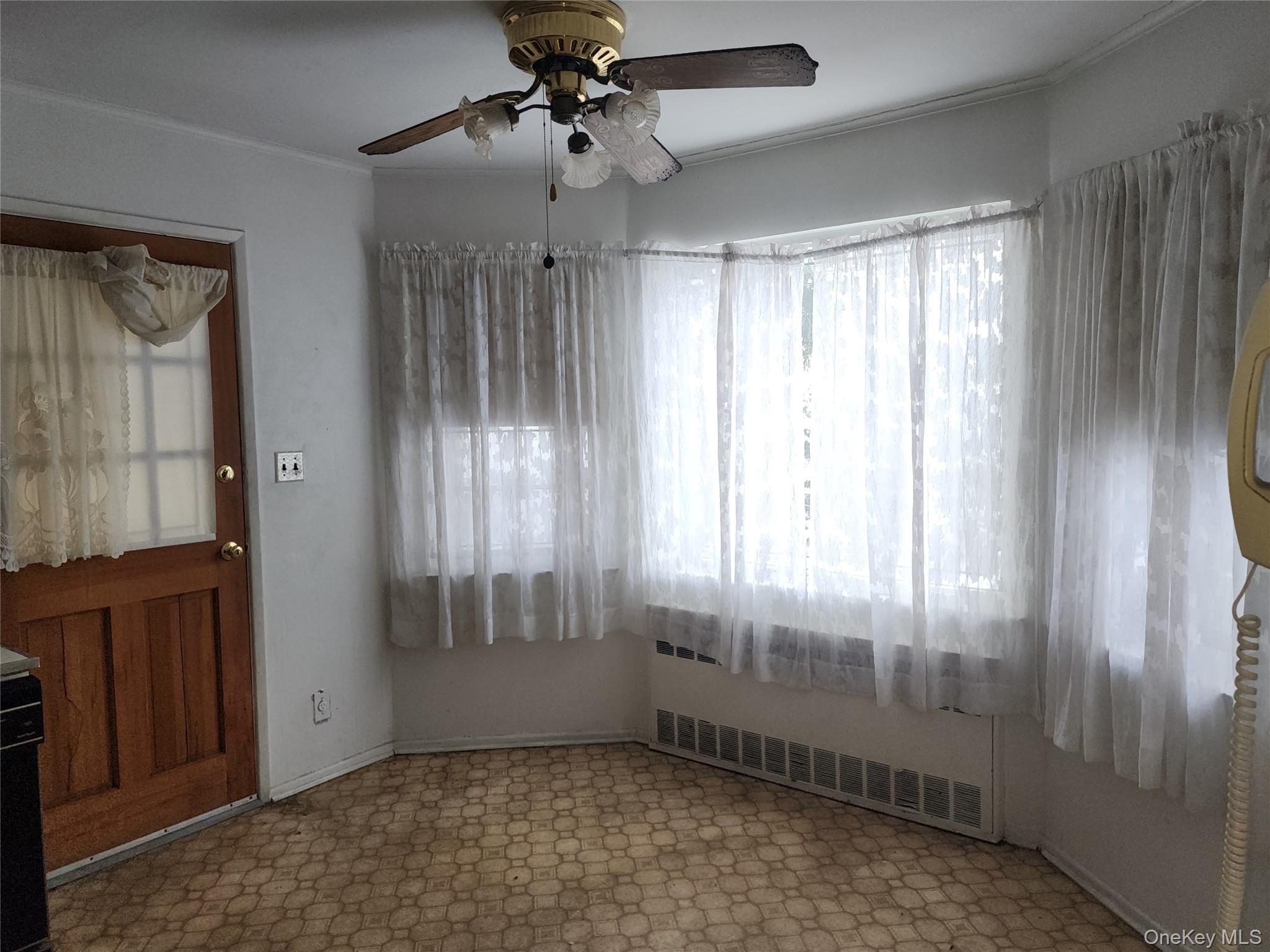 #7 photo, 840 Sharon Lane, Westbury , NY 11590